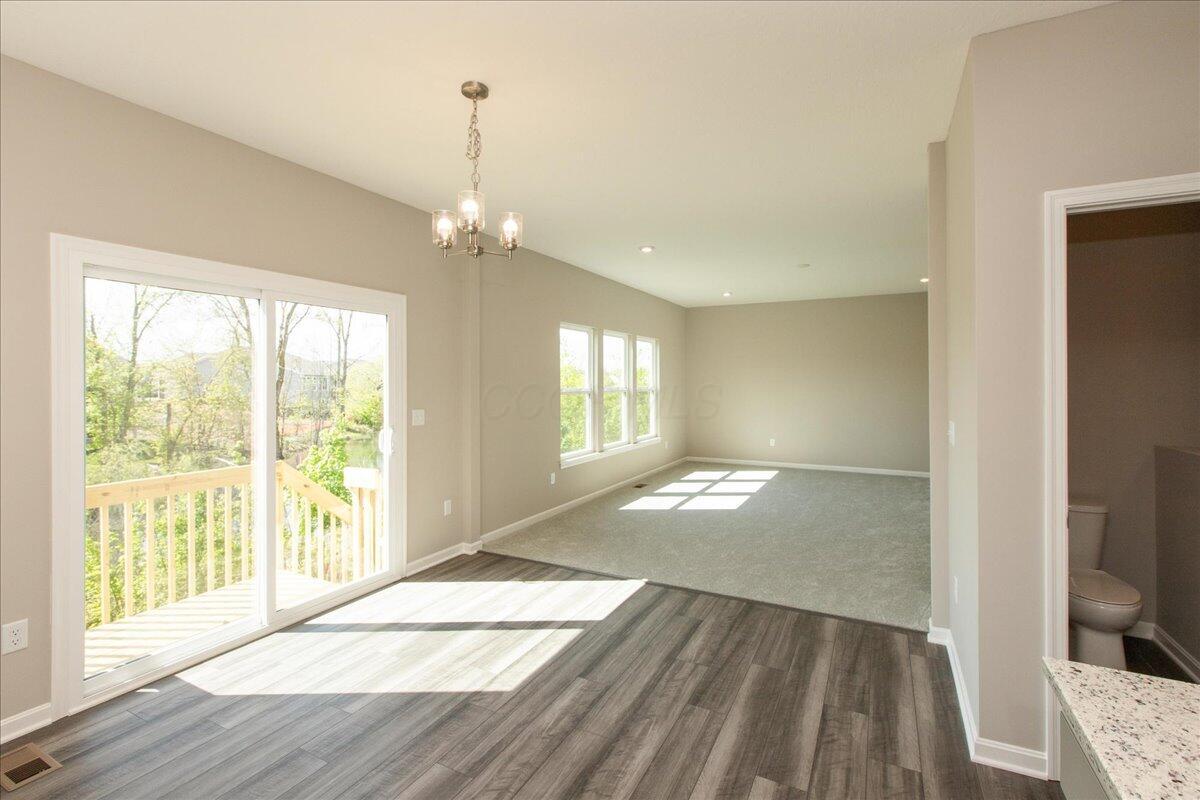 6335 Honey Farm Way Property Photo 11