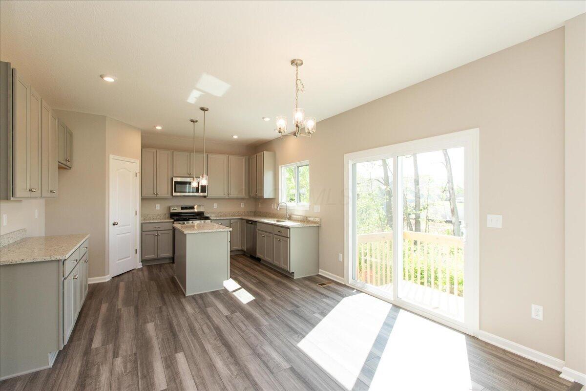 6335 Honey Farm Way Property Photo 14
