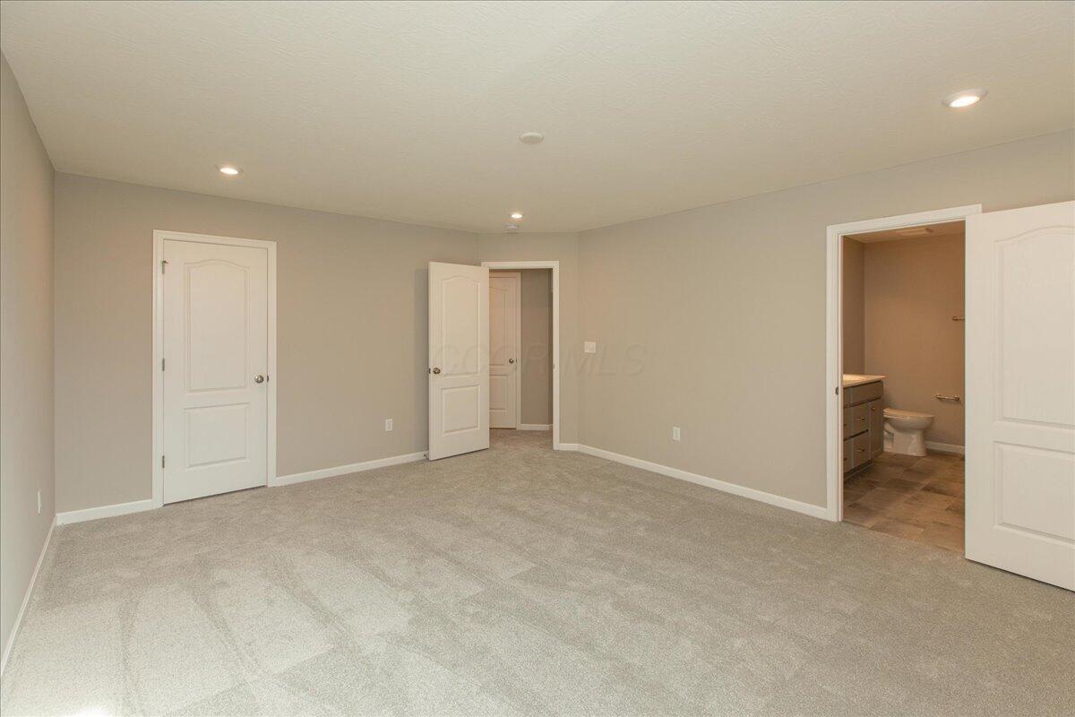 6335 Honey Farm Way Property Photo 28