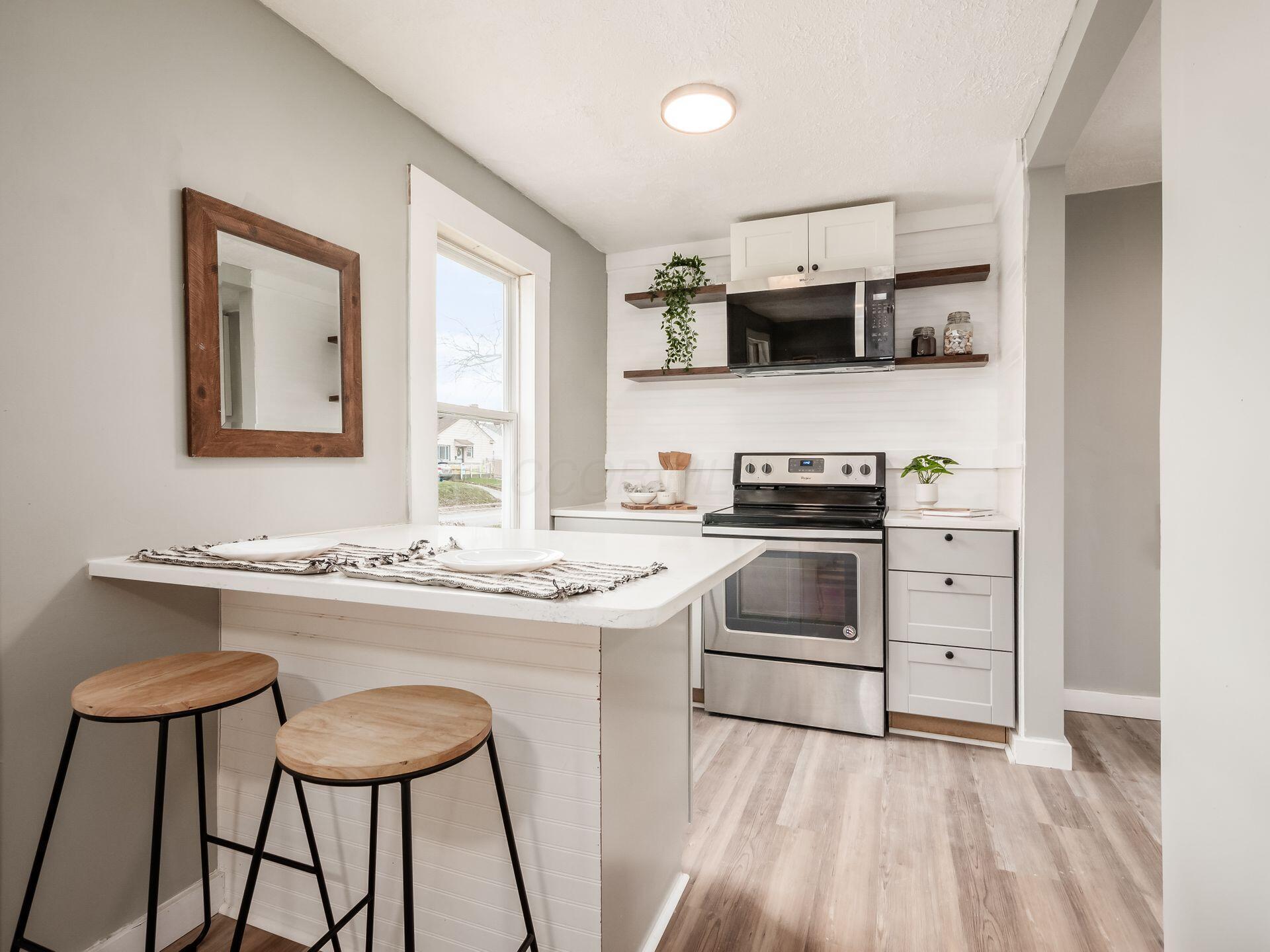 3011 Grasmere Avenue Property Photo 6