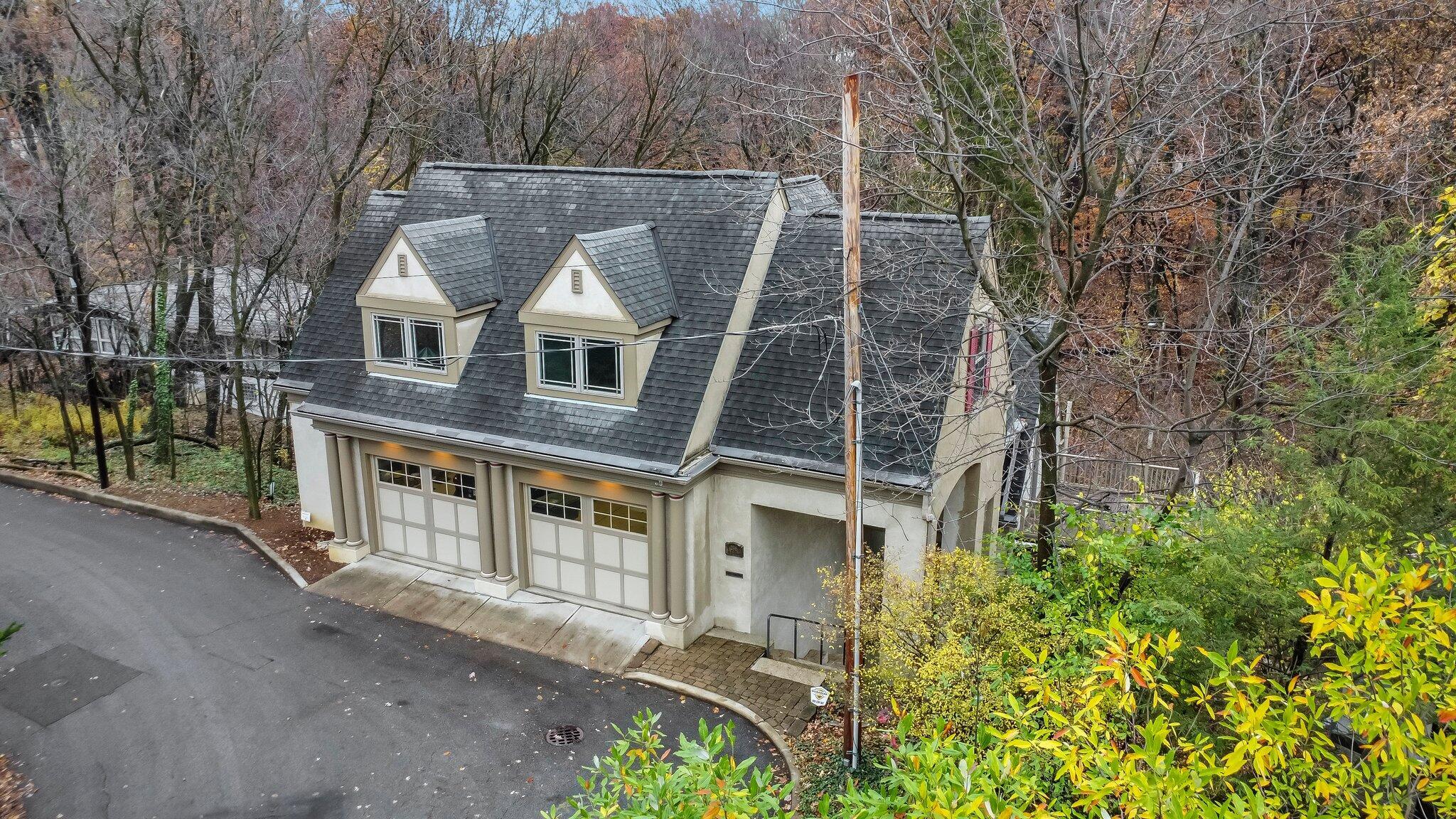296 Walhalla Road Property Photo 2
