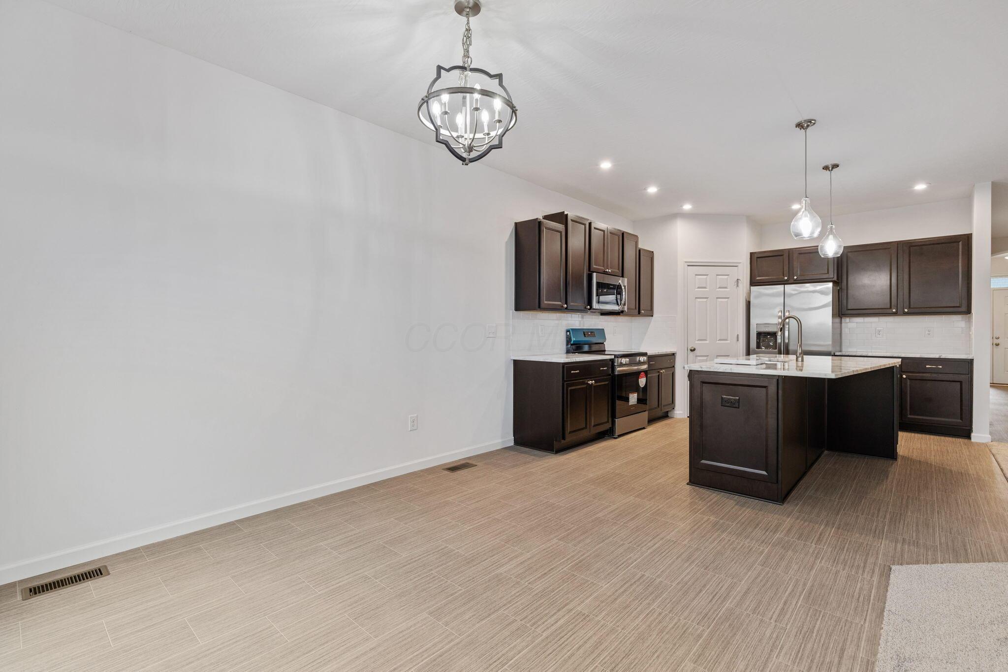 104 Bucrush Drive Property Photo 17