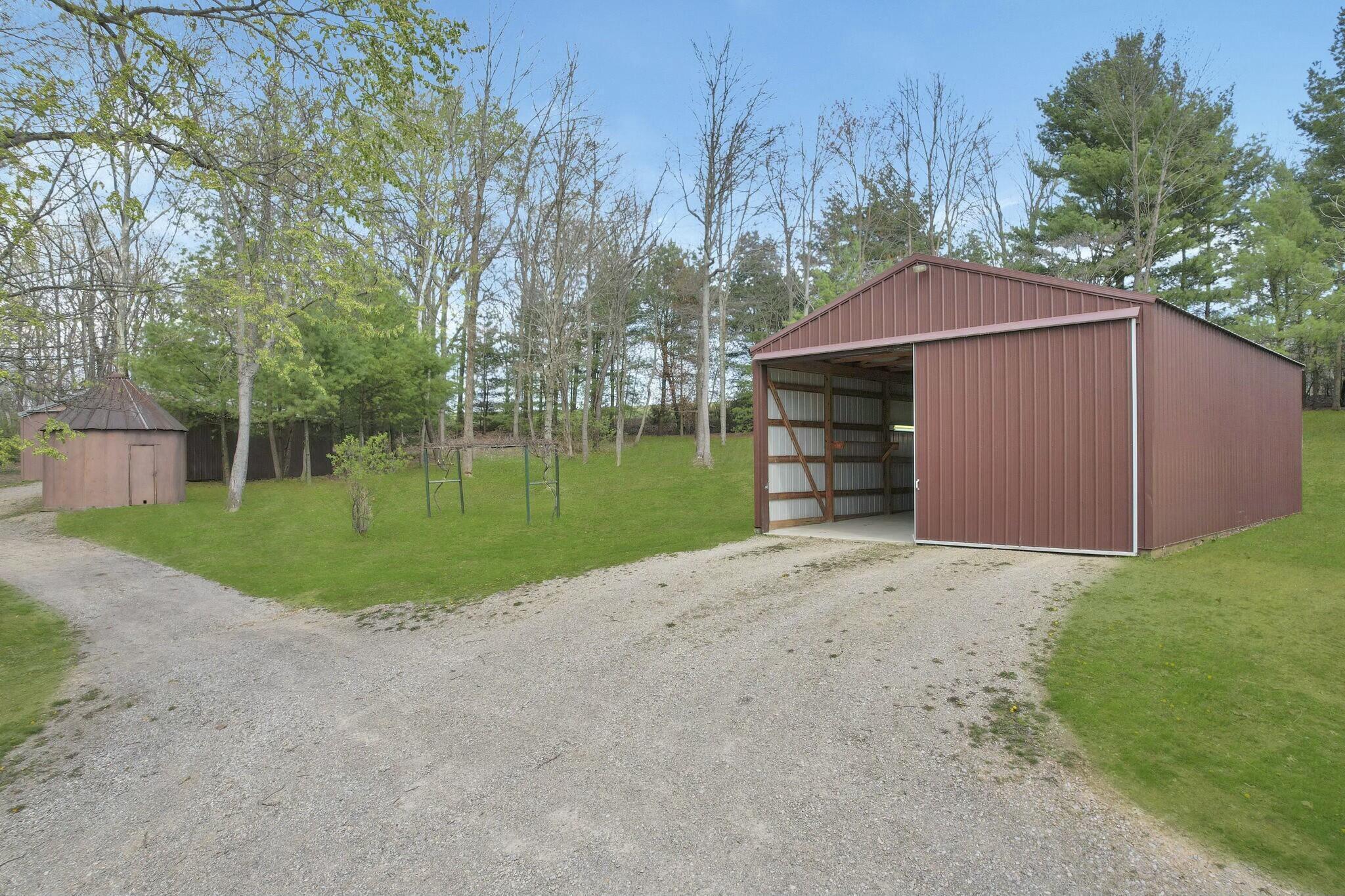 10526 State Route 668 N Property Photo 49