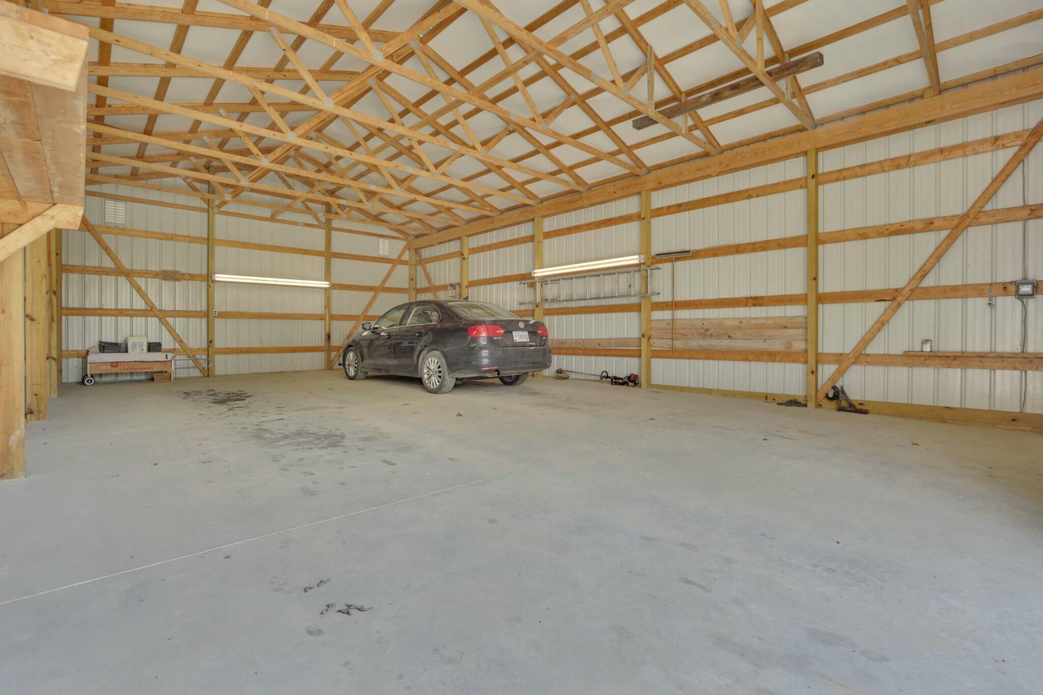 10526 State Route 668 N Property Photo 50