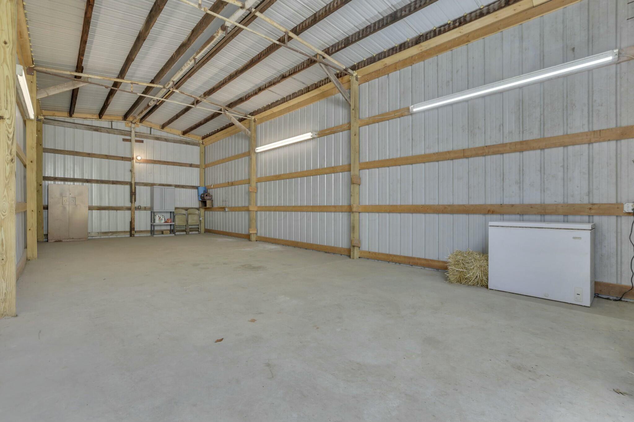 10526 State Route 668 N Property Photo 54