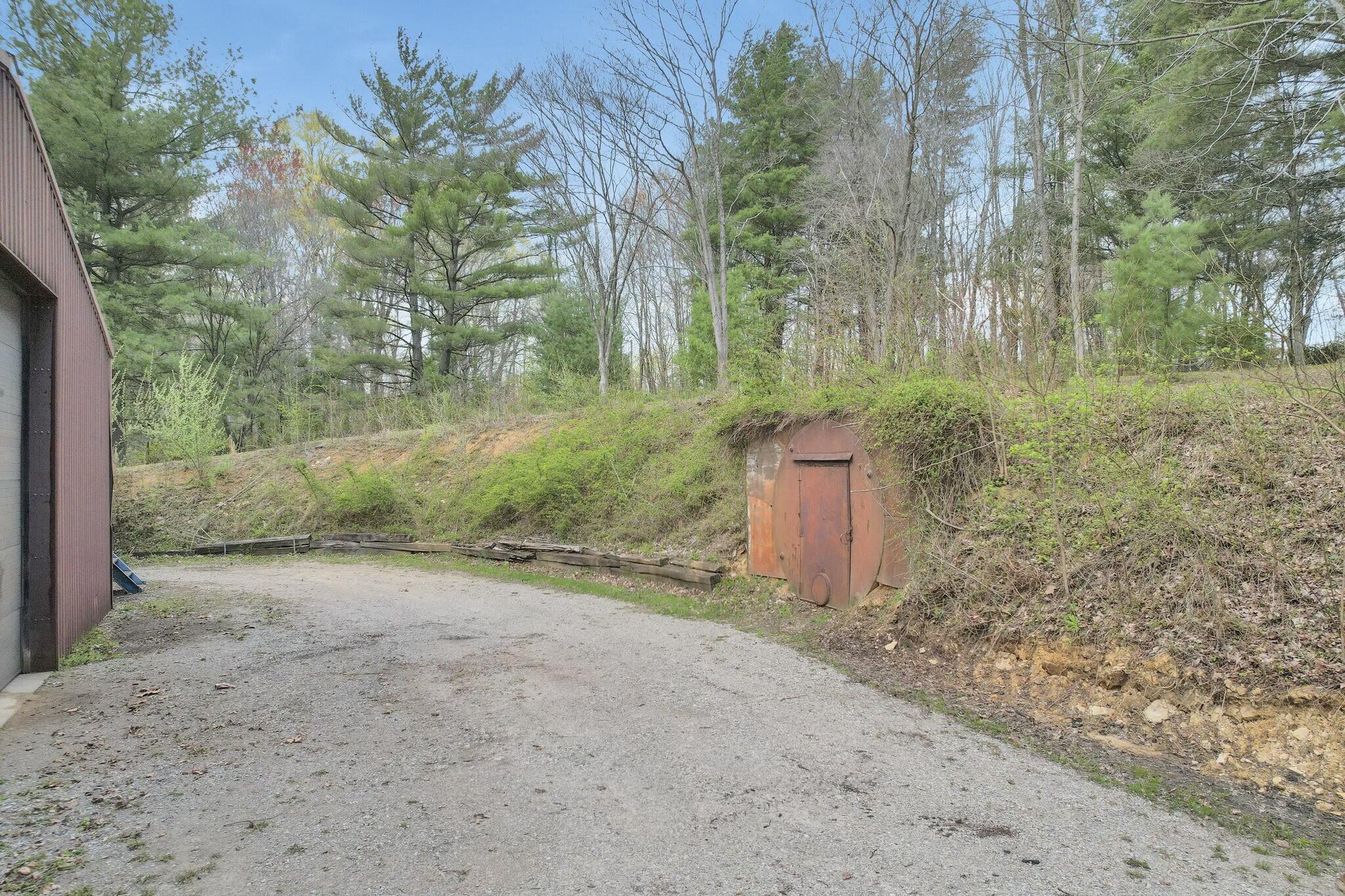 10526 State Route 668 N Property Photo 57