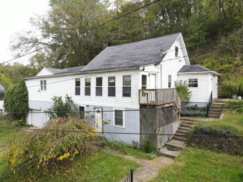 115 Kerr Street Property Photo