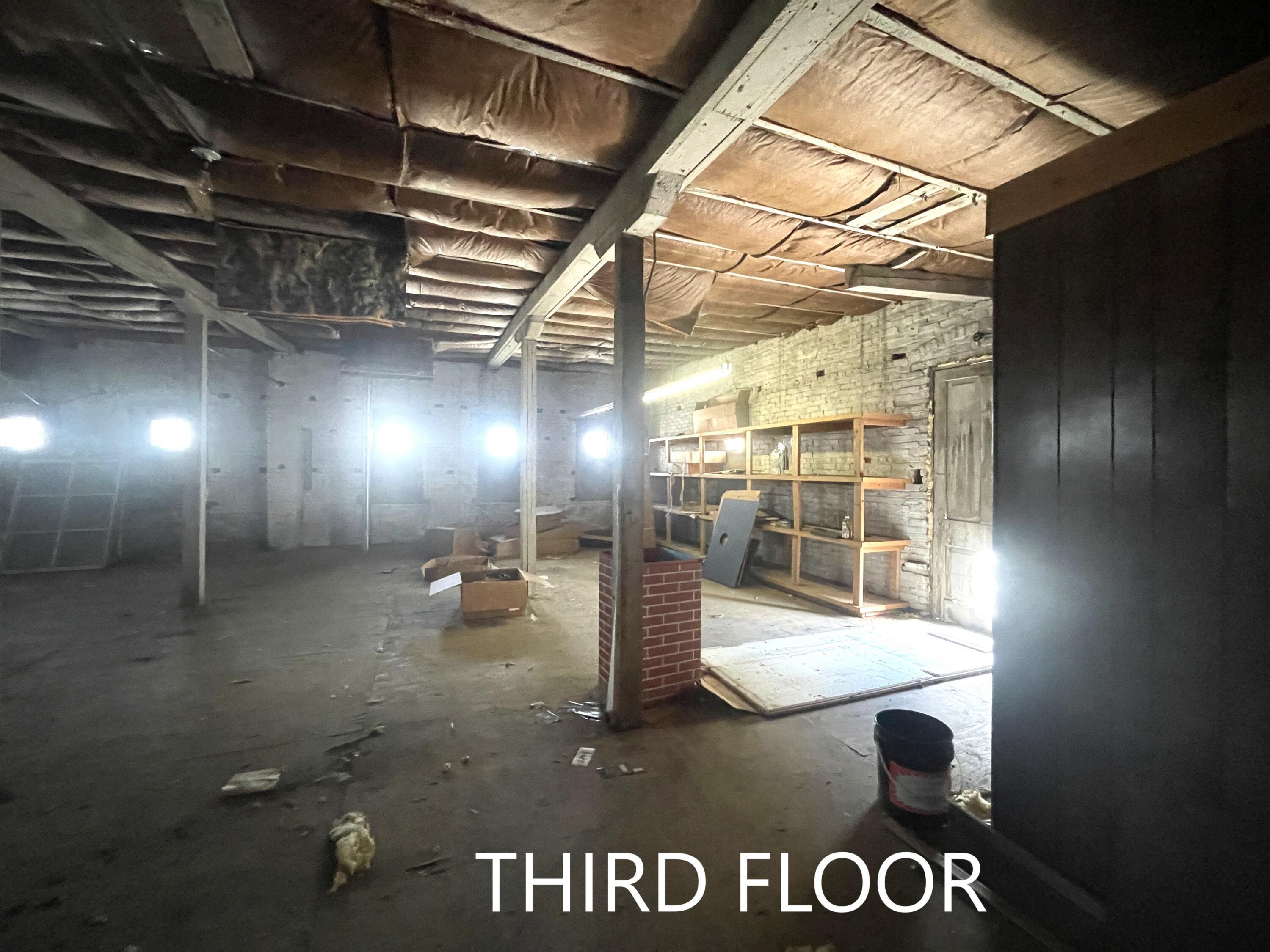 310 W Vine Street Property Photo 14