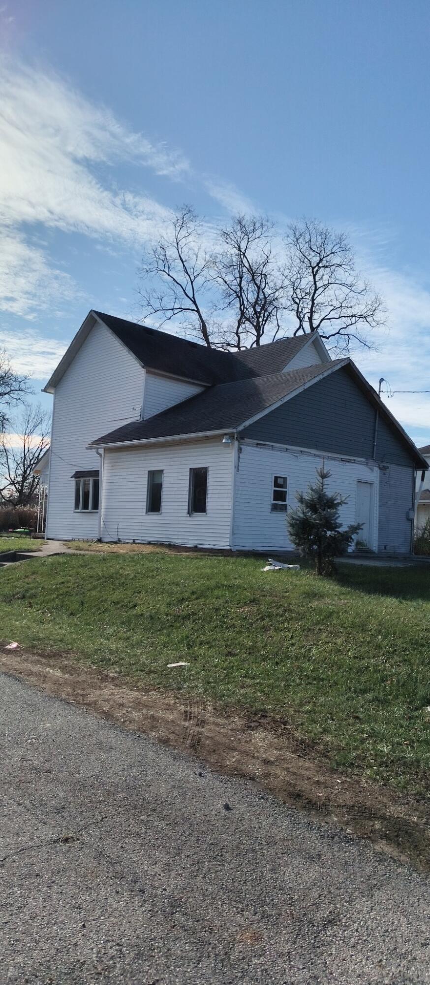 506 W Southern Avenue Property Photo 2