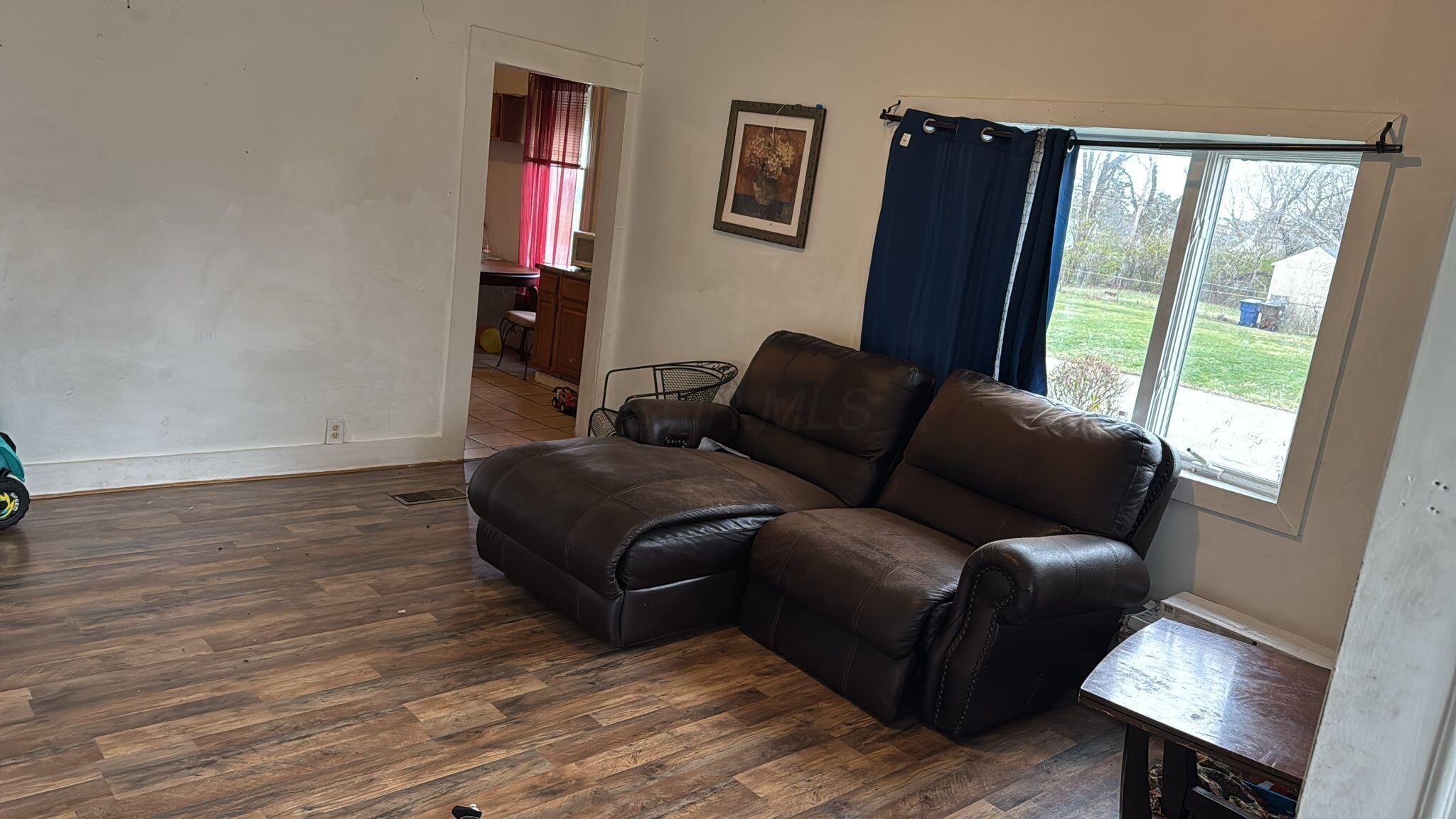 506 W Southern Avenue Property Photo 7