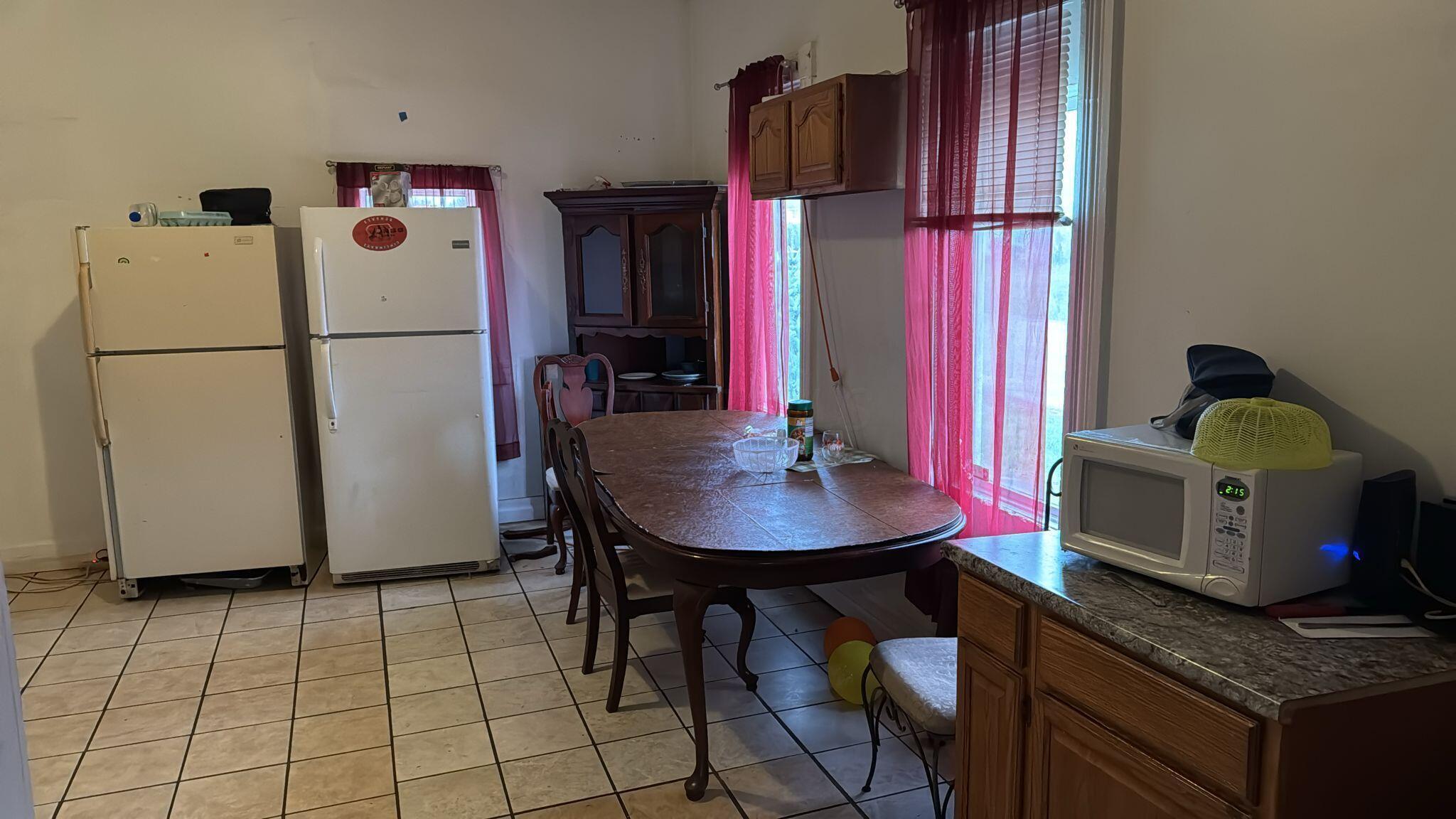506 W Southern Avenue Property Photo 9