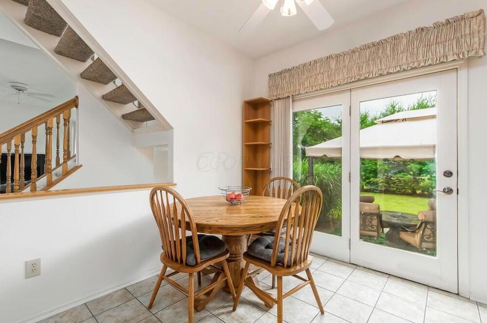 6052 Round Tower Lane Property Photo 3