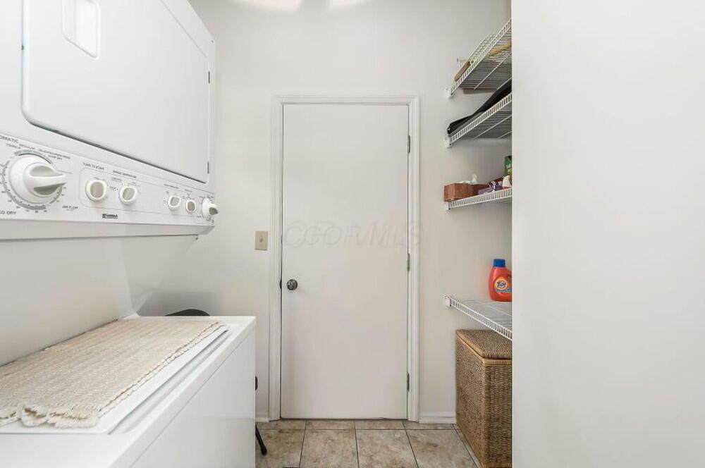 6052 Round Tower Lane Property Photo 7