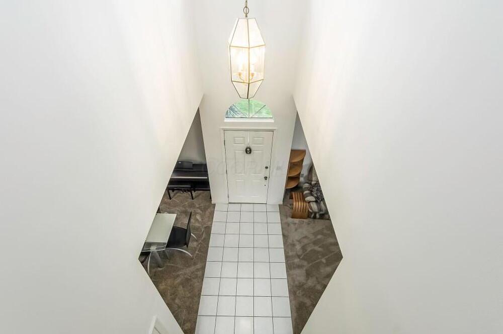 6052 Round Tower Lane Property Photo 11
