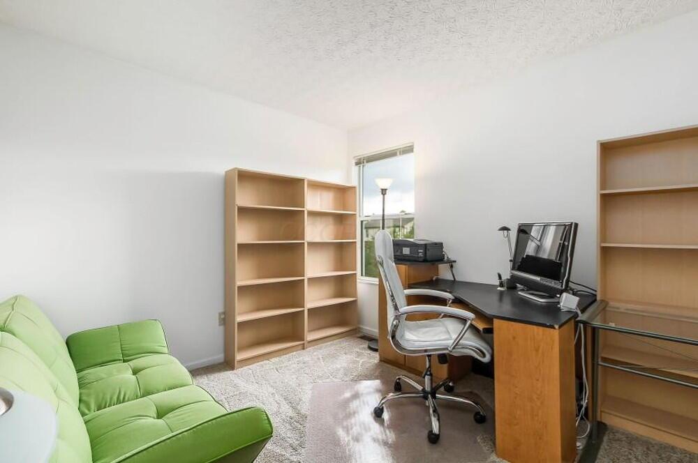 6052 Round Tower Lane Property Photo 12