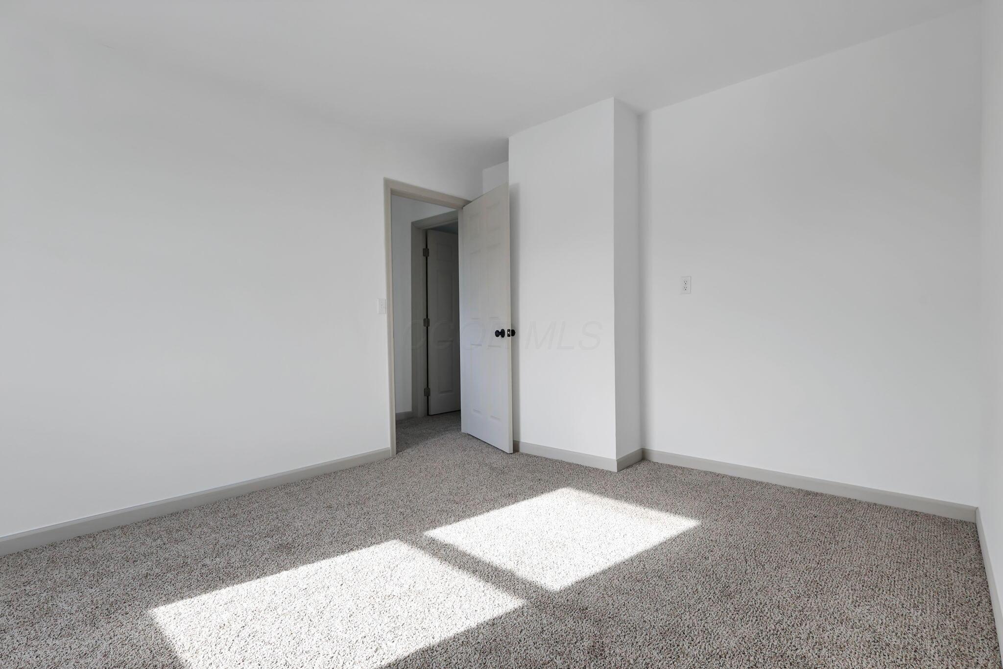 1195 W State Street Property Photo 22