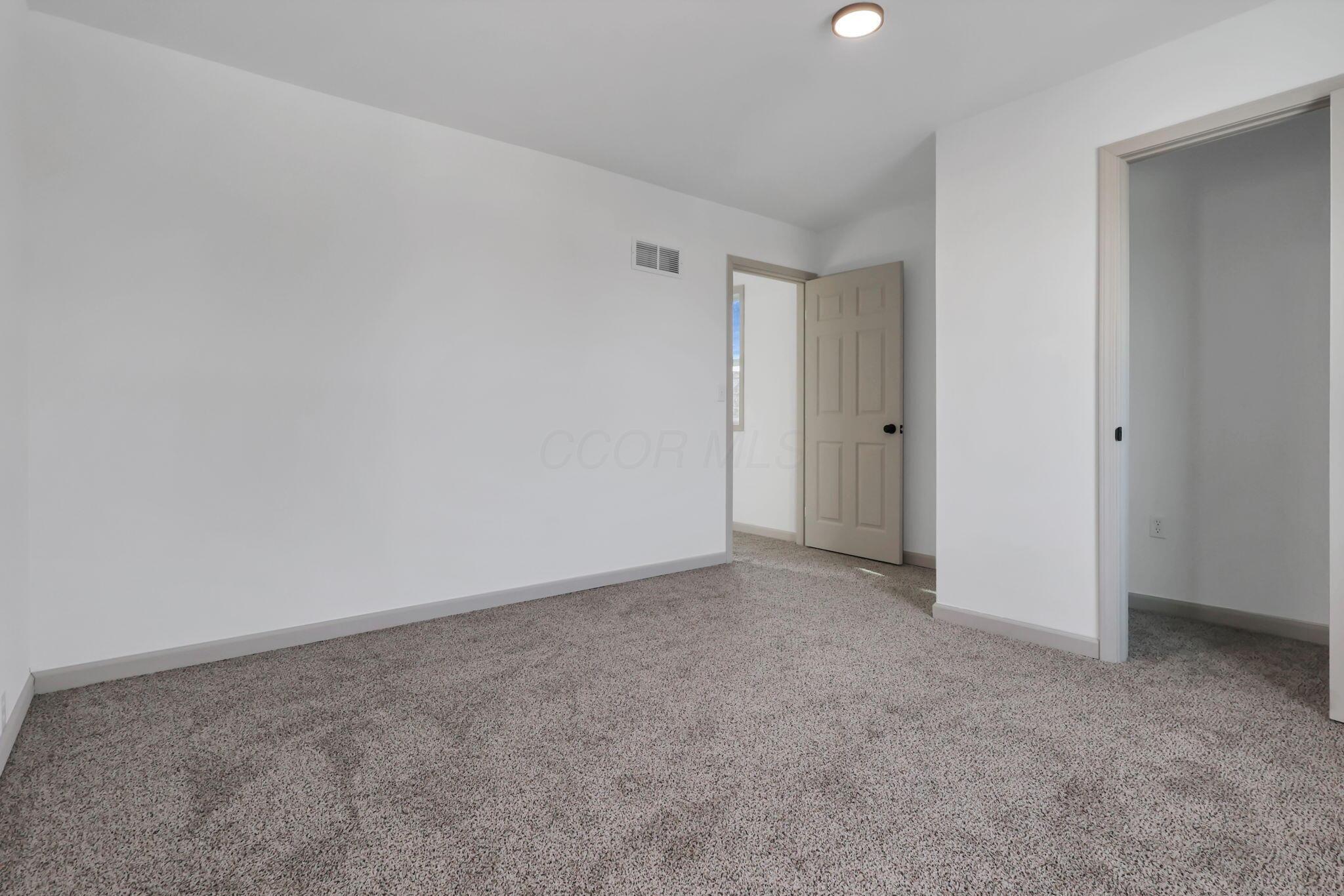1195 W State Street Property Photo 28