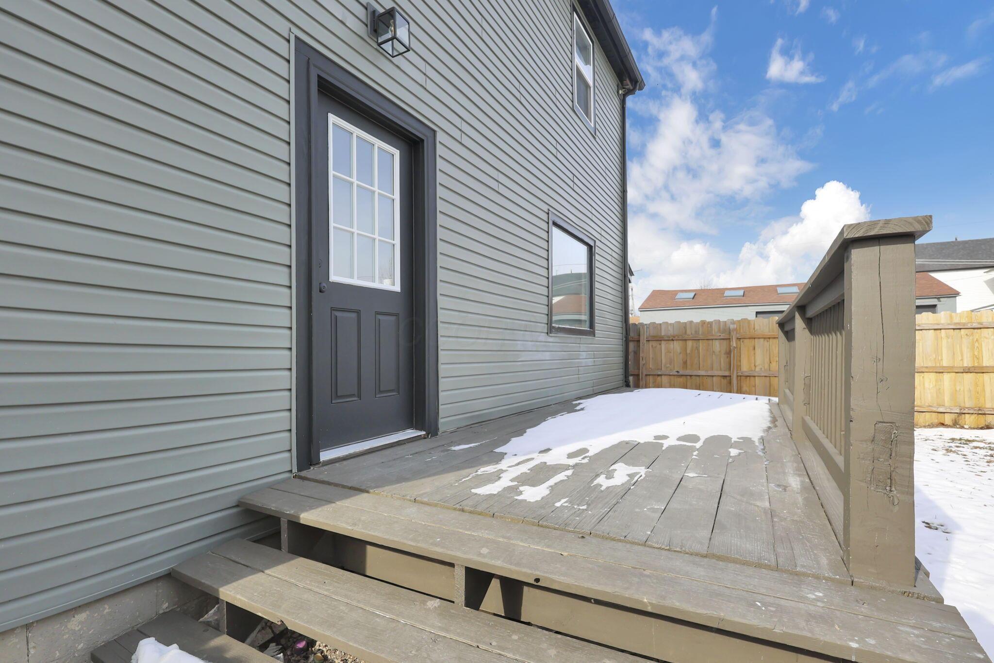 1195 W State Street Property Photo 32