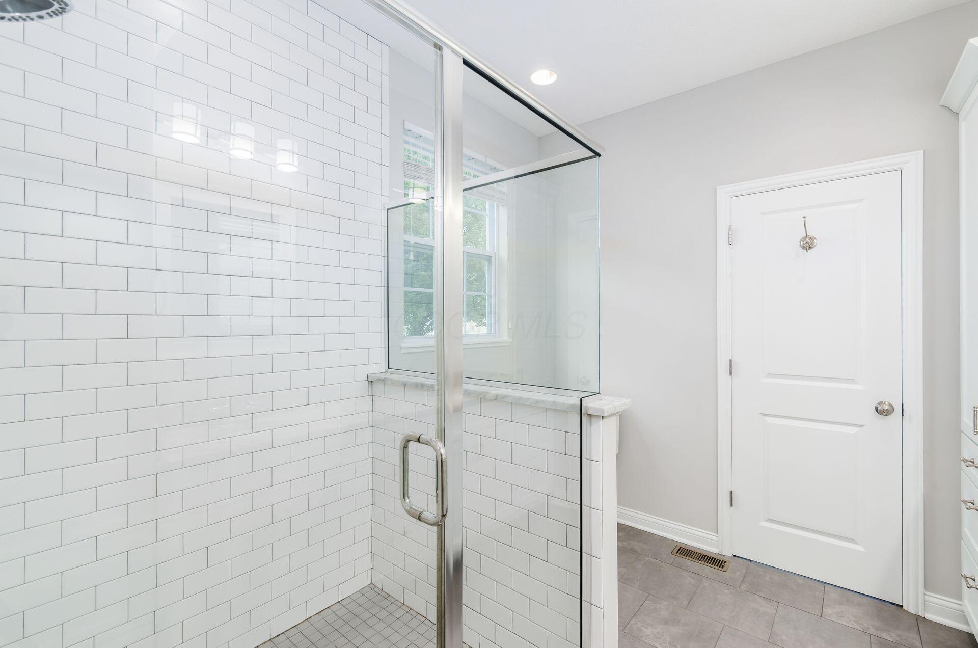 7963 Scarborough Hall Drive Property Photo 13