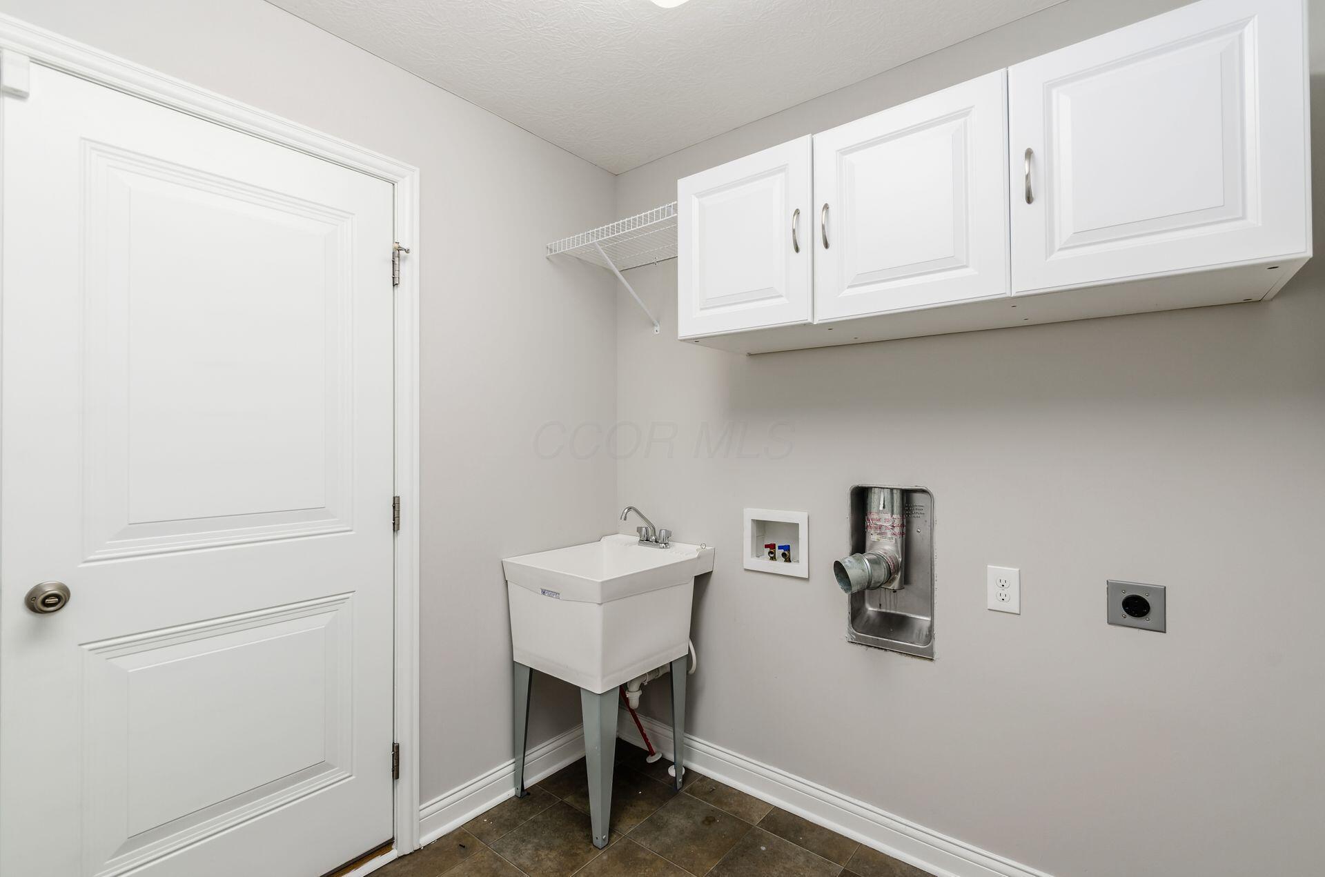 7963 Scarborough Hall Drive Property Photo 24