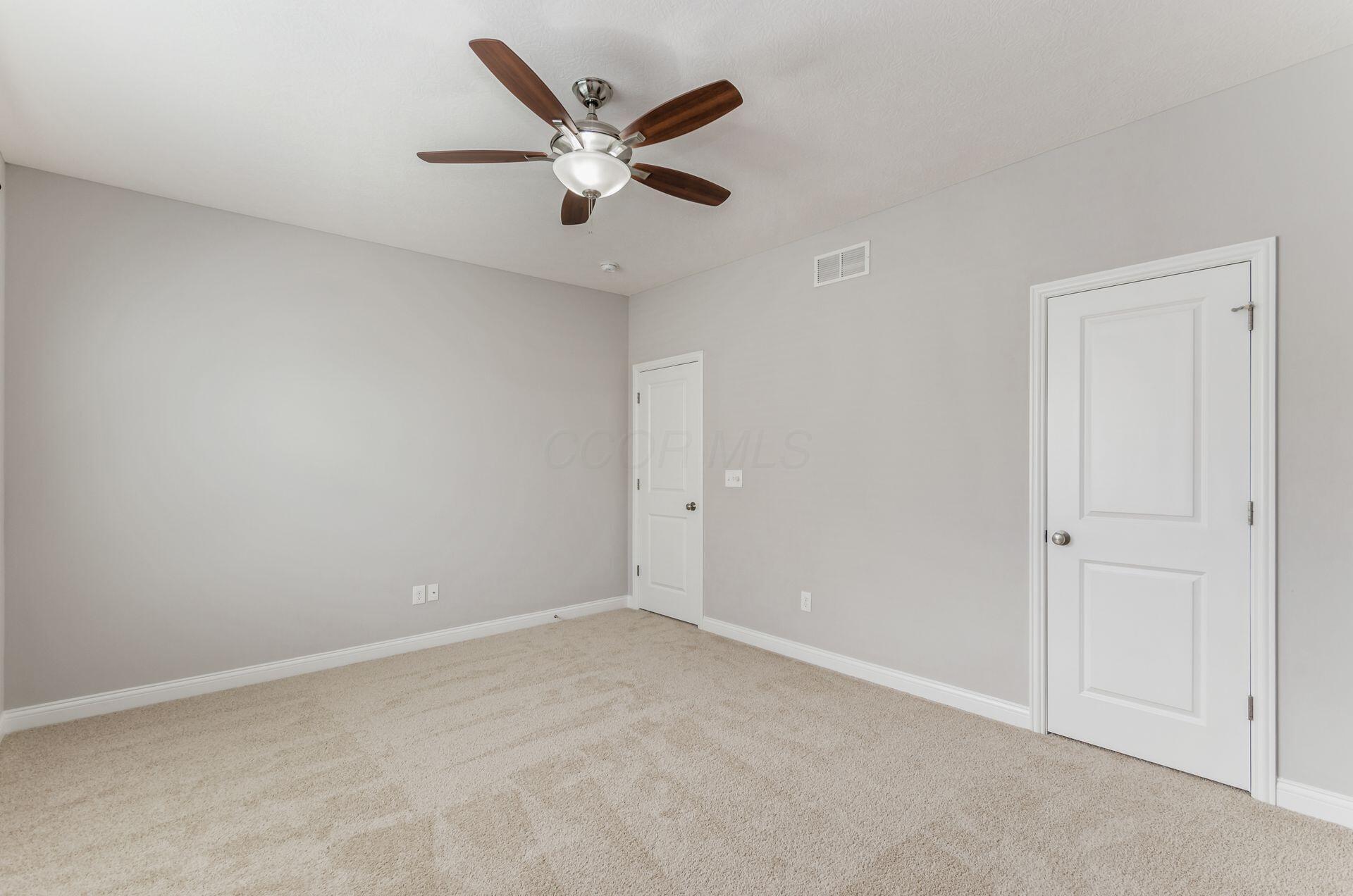 7963 Scarborough Hall Drive Property Photo 29