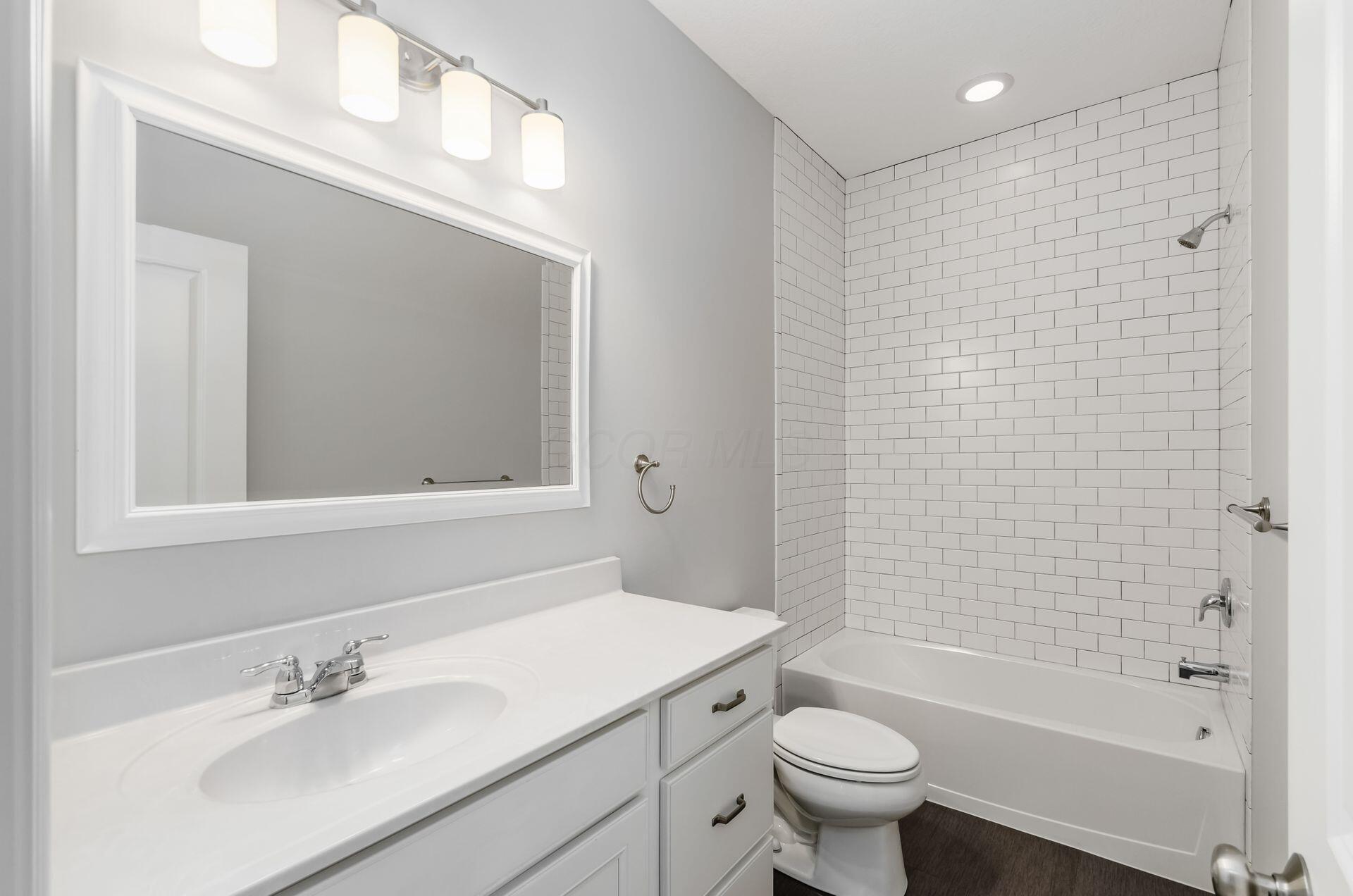 7963 Scarborough Hall Drive Property Photo 36