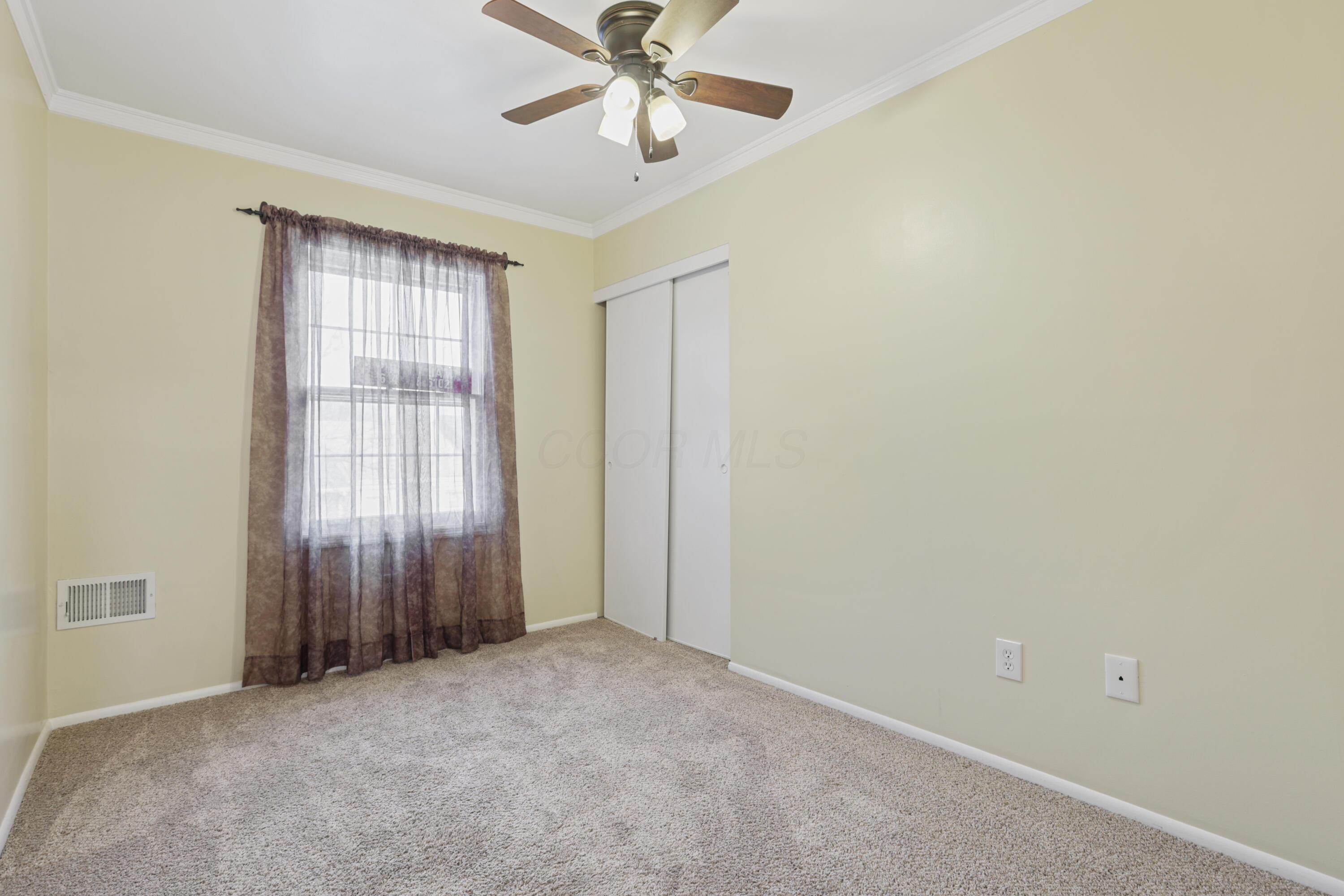 611 Simbury Street Property Photo 15