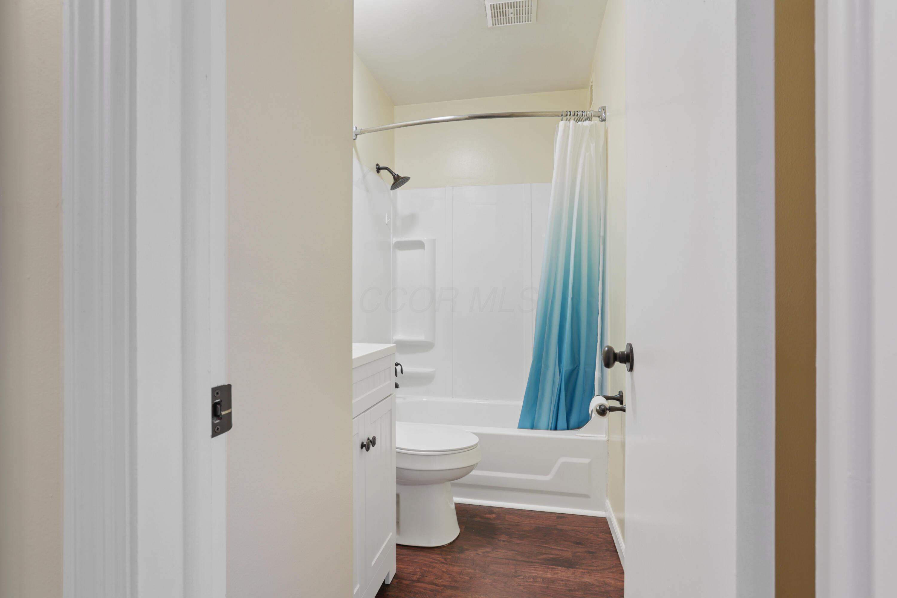 611 Simbury Street Property Photo 21