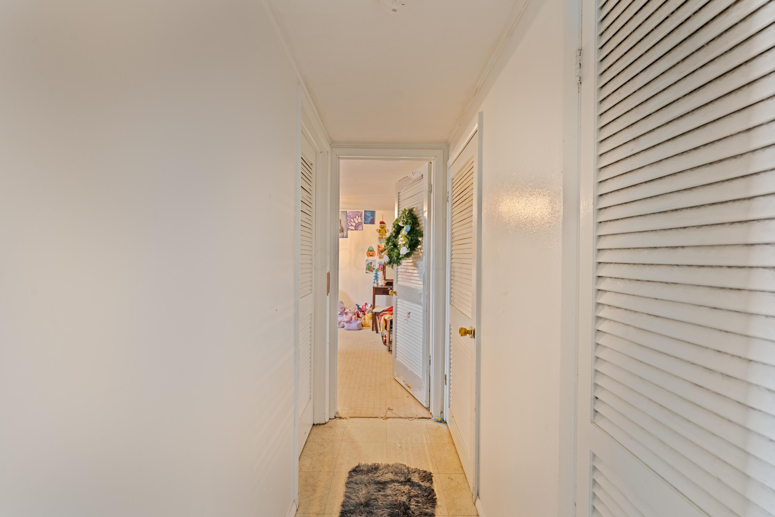 1888 Woodcrest Road Property Photo 19