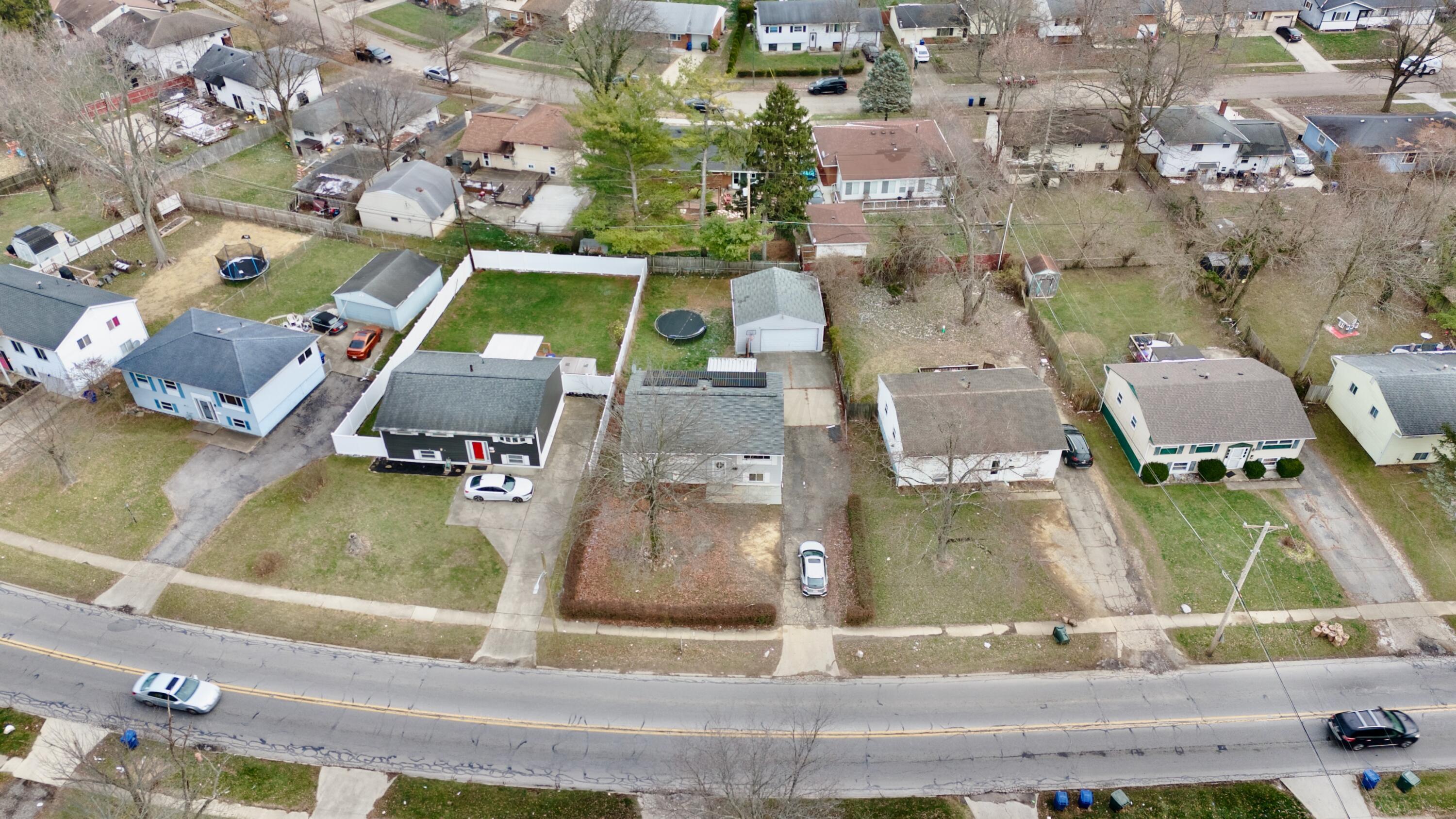 1888 Woodcrest Road Property Photo 39