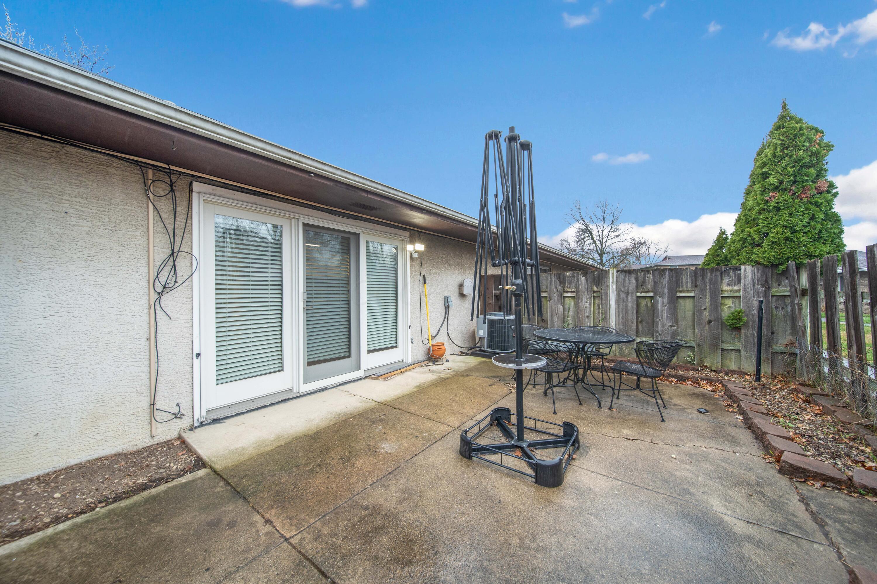 1169 Woodbrook Lane, 371 Property Photo 15
