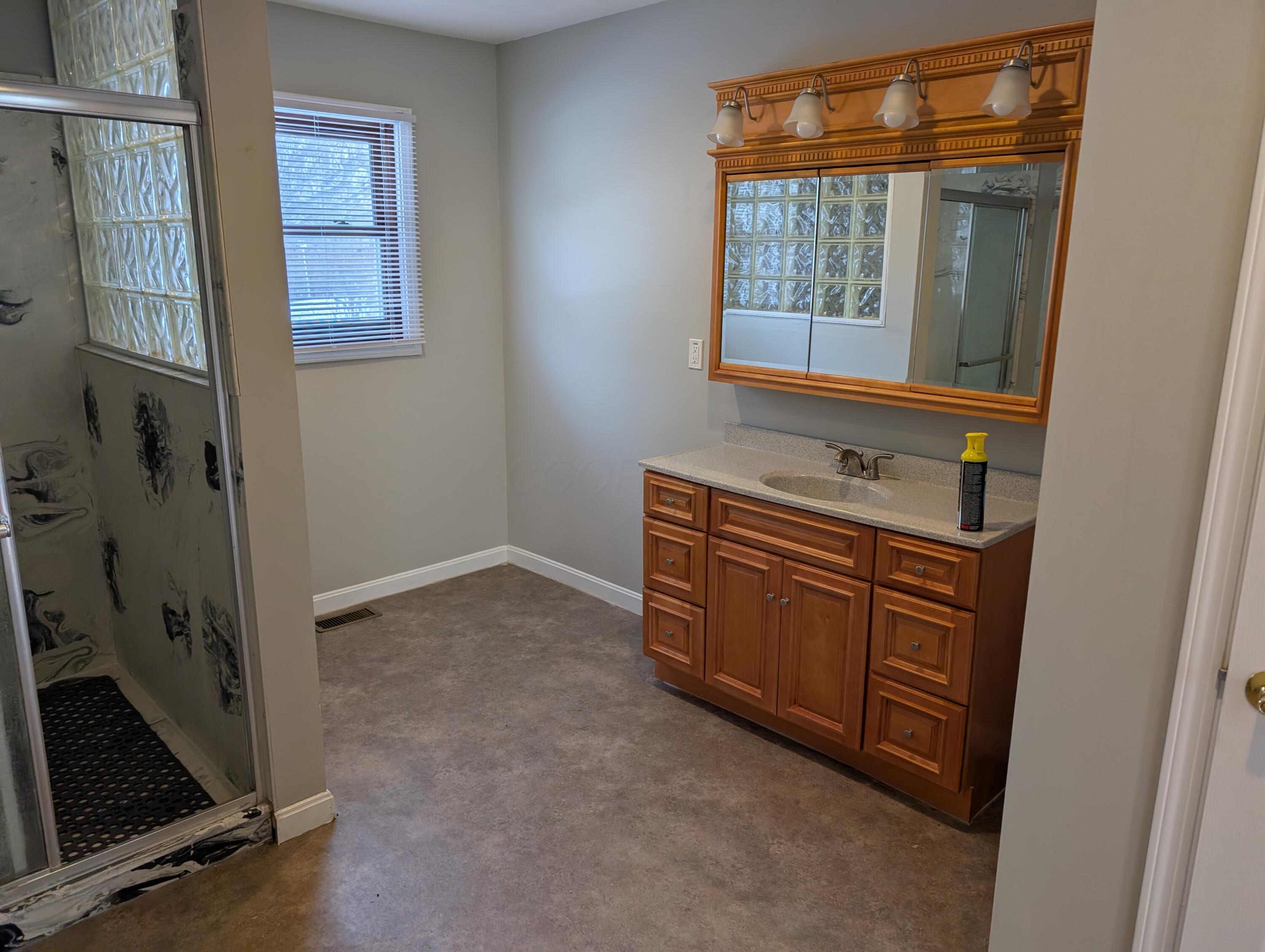 16181 E State Route 37 Property Photo 16