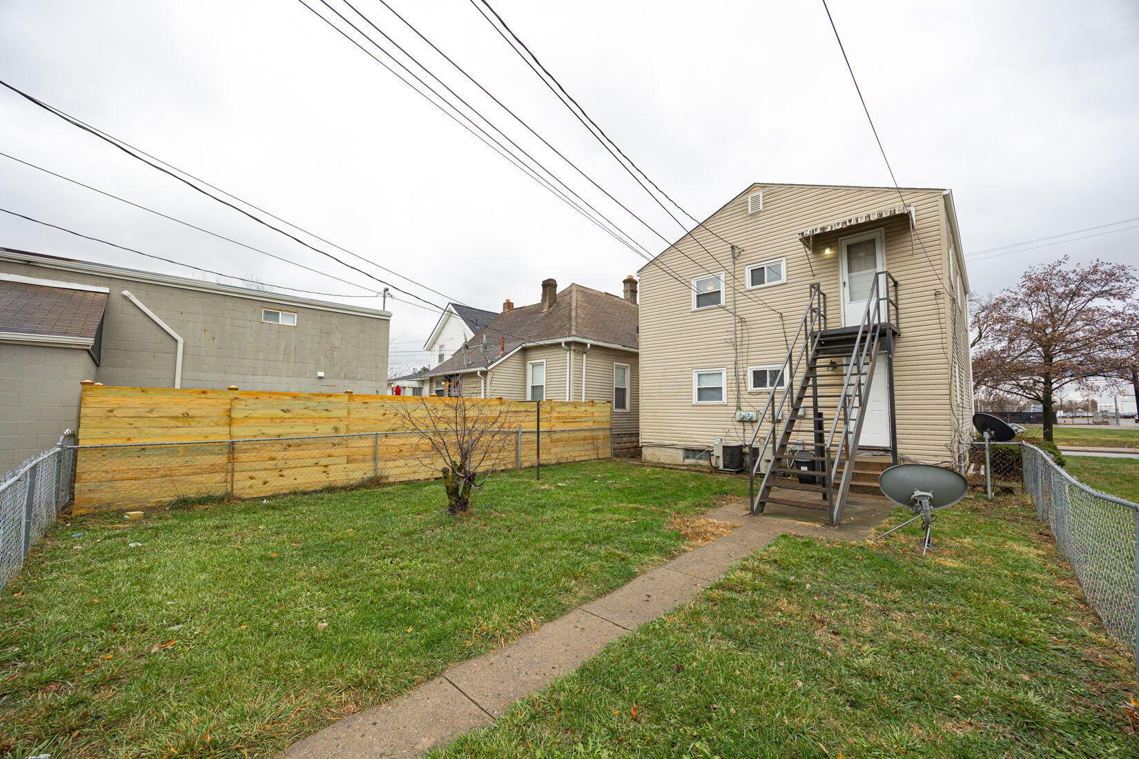 2822 E 5th Avenue, 2824 Property Photo 23