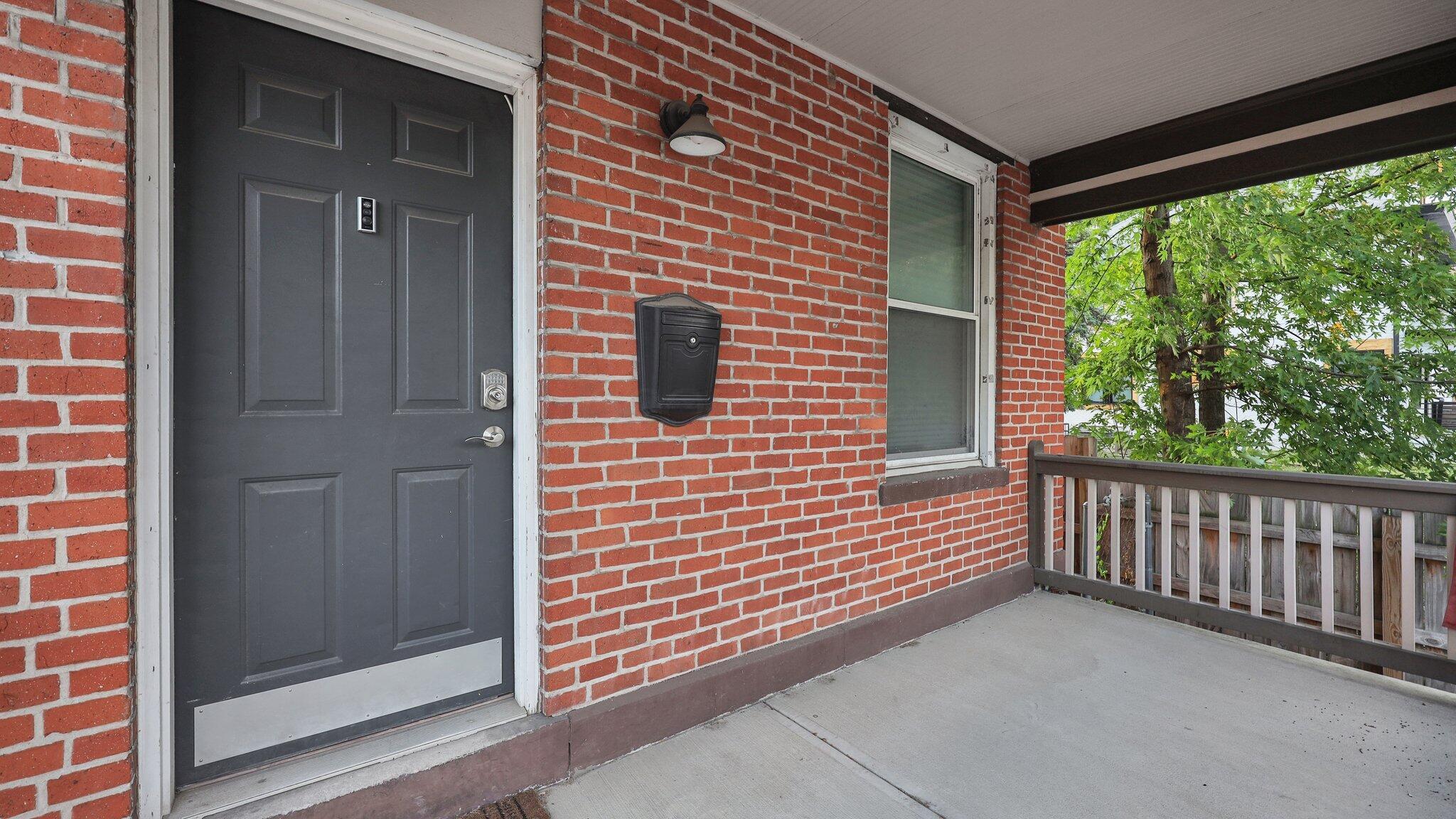 1479 Lockbourne Road Property Photo 4