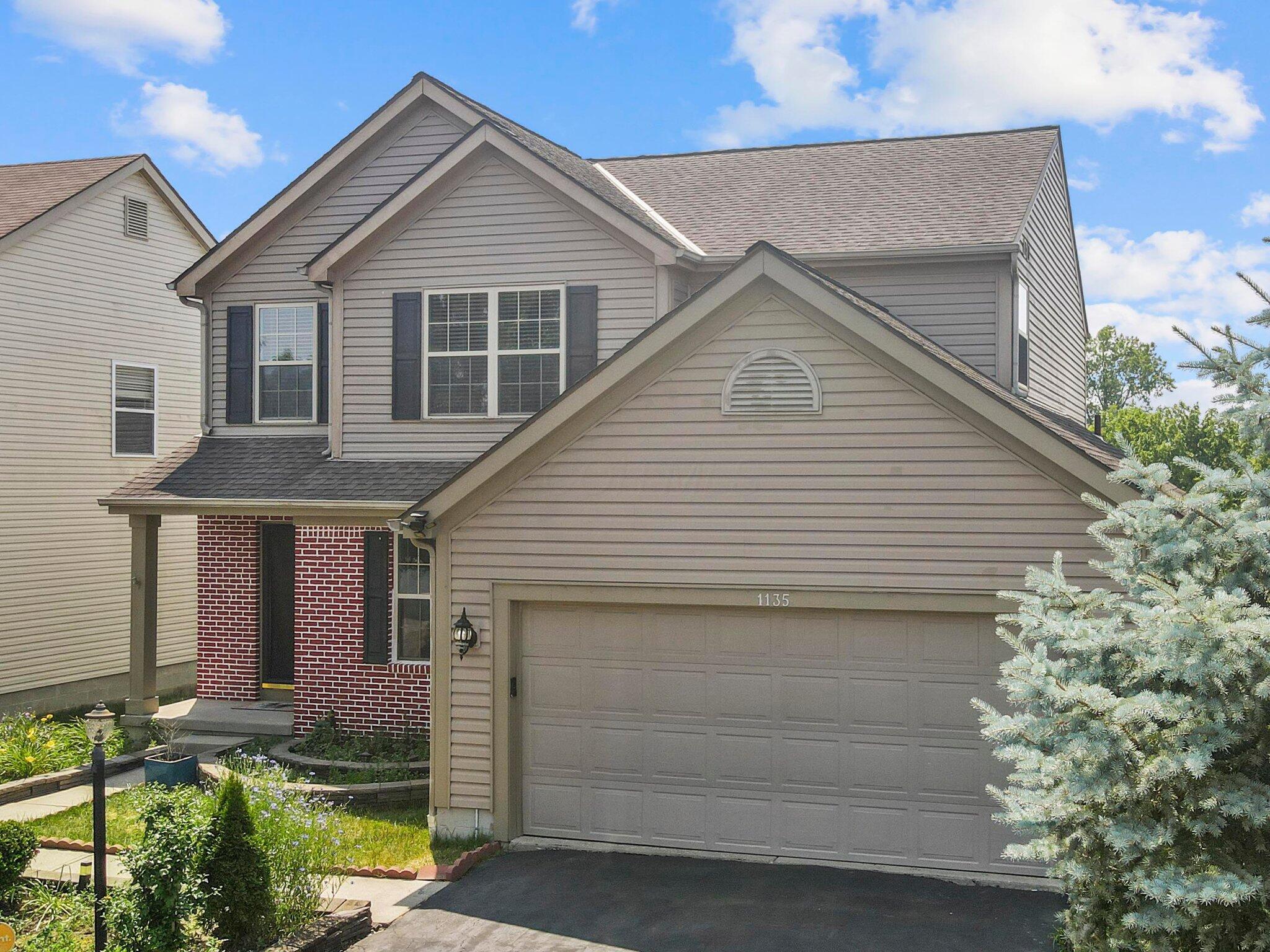 1135 Streamside Drive Property Photo 6