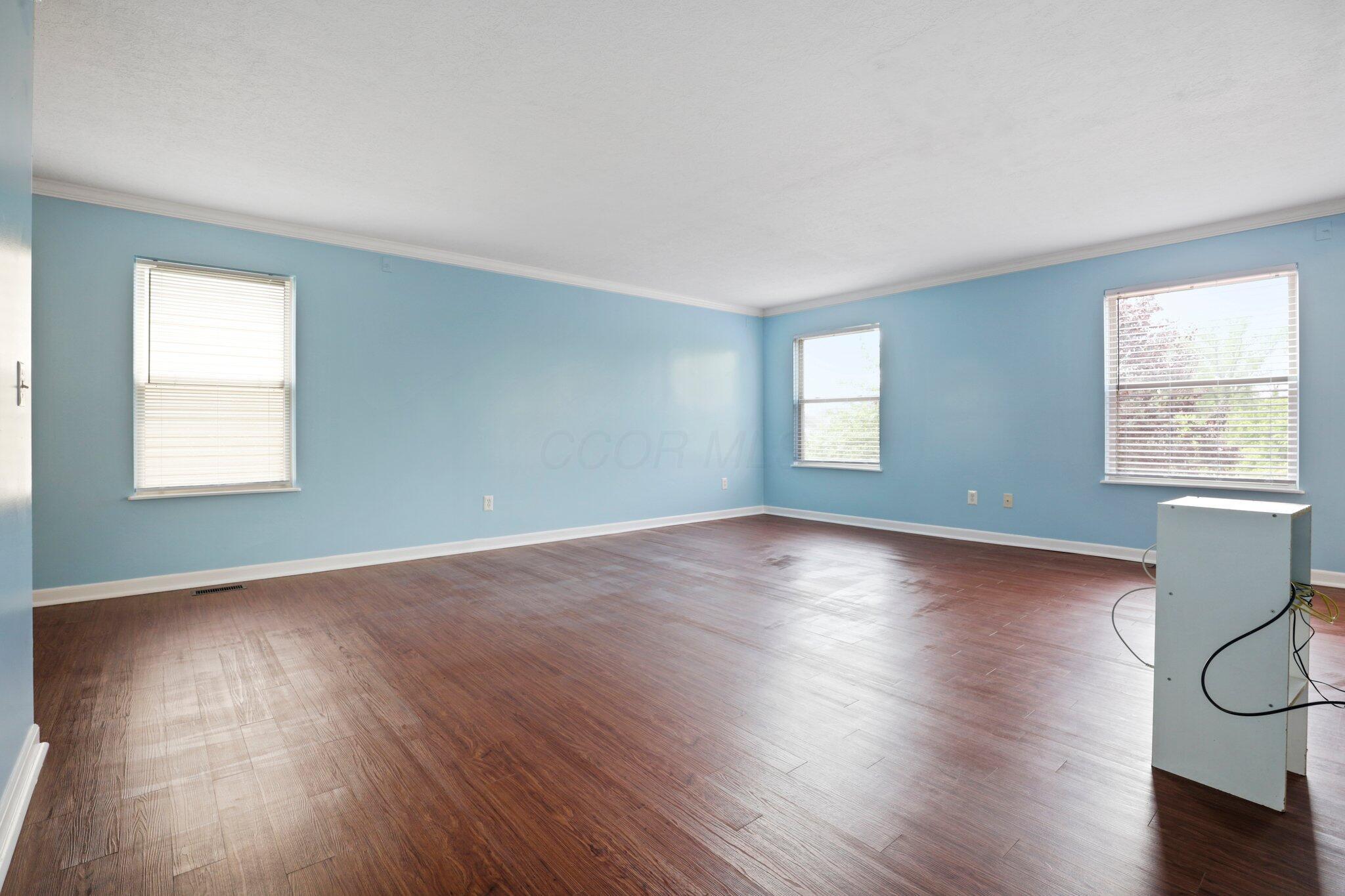 1135 Streamside Drive Property Photo 15