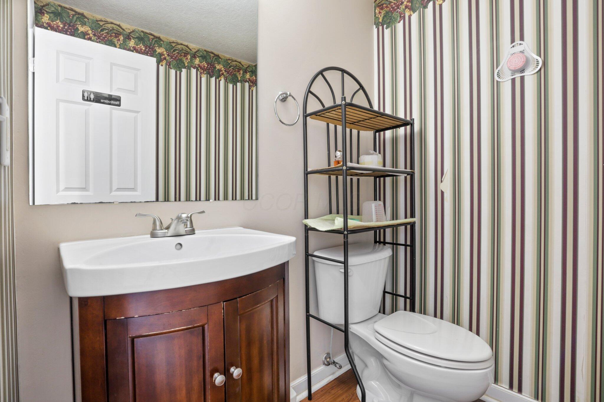 1135 Streamside Drive Property Photo 18