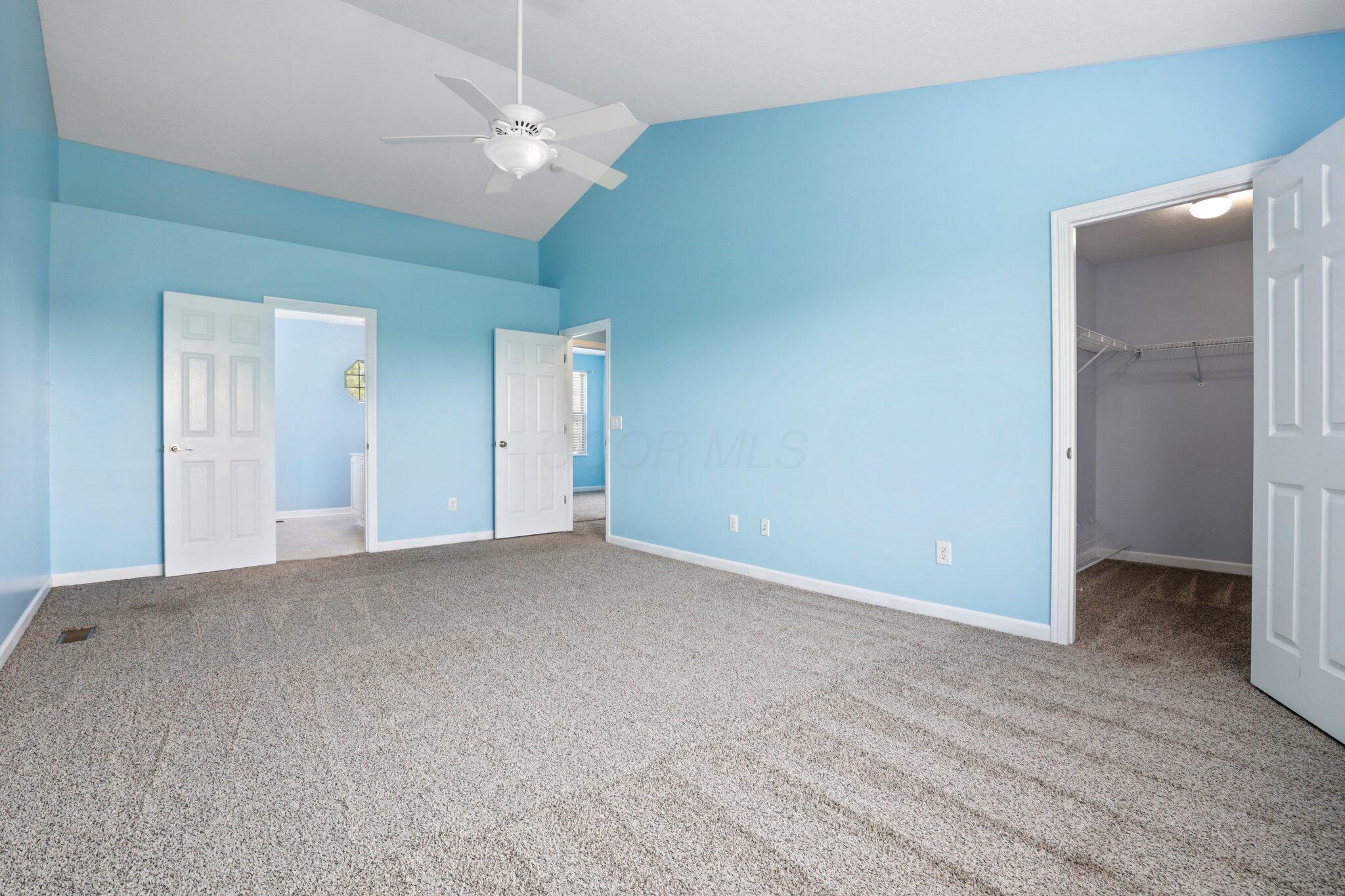 1135 Streamside Drive Property Photo 20