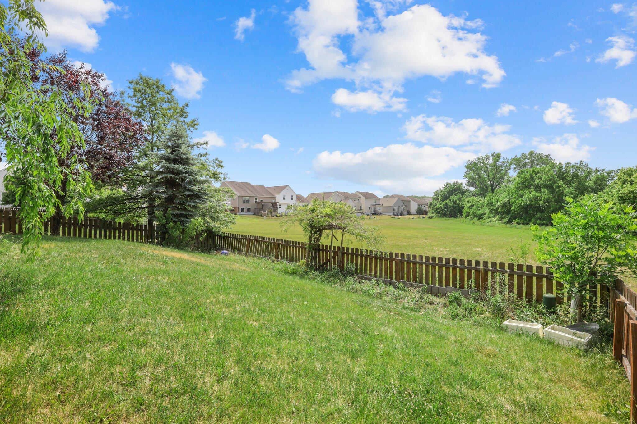 1135 Streamside Drive Property Photo 34