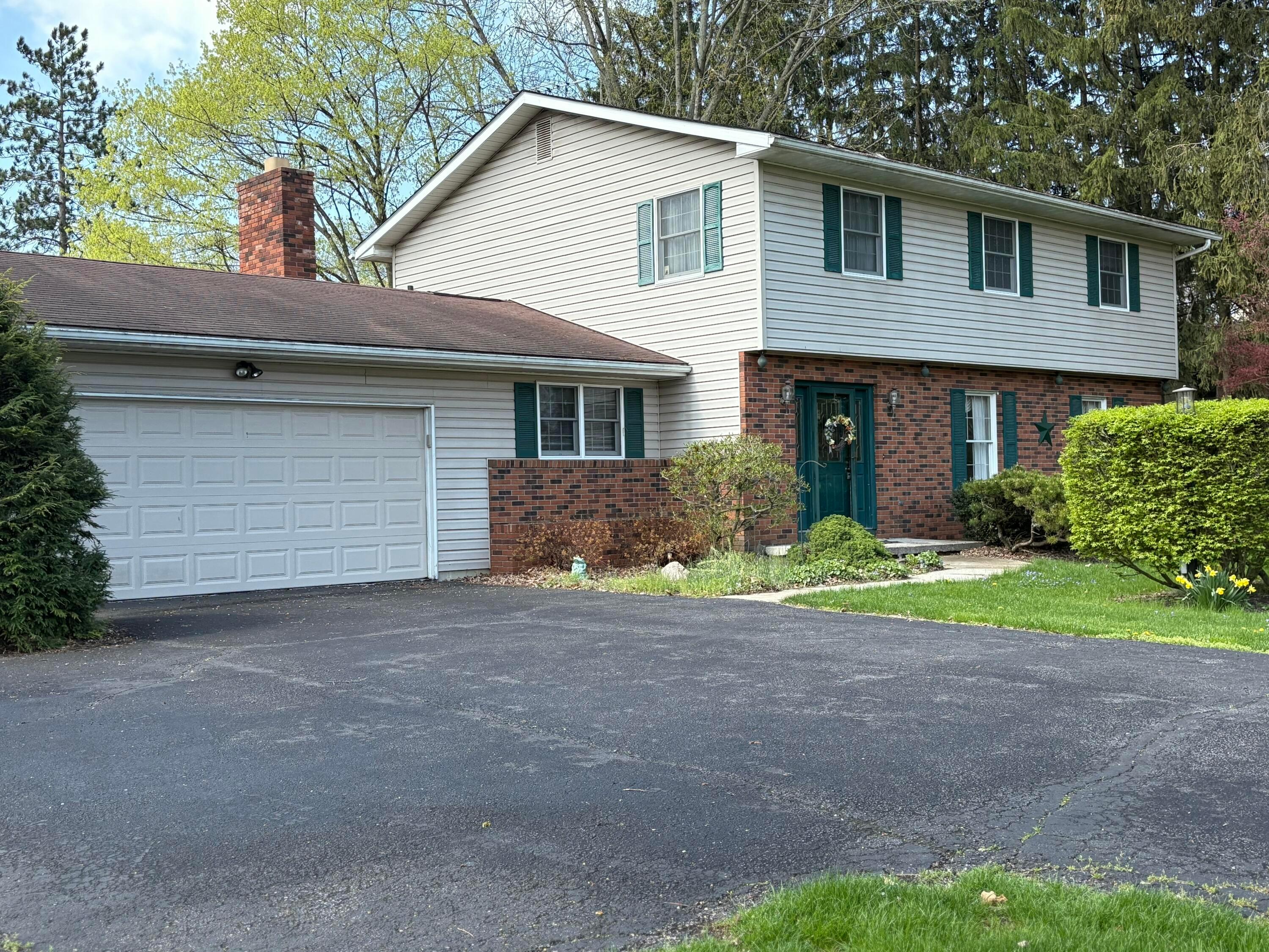 1667 Marion Edison Road Property Photo 2