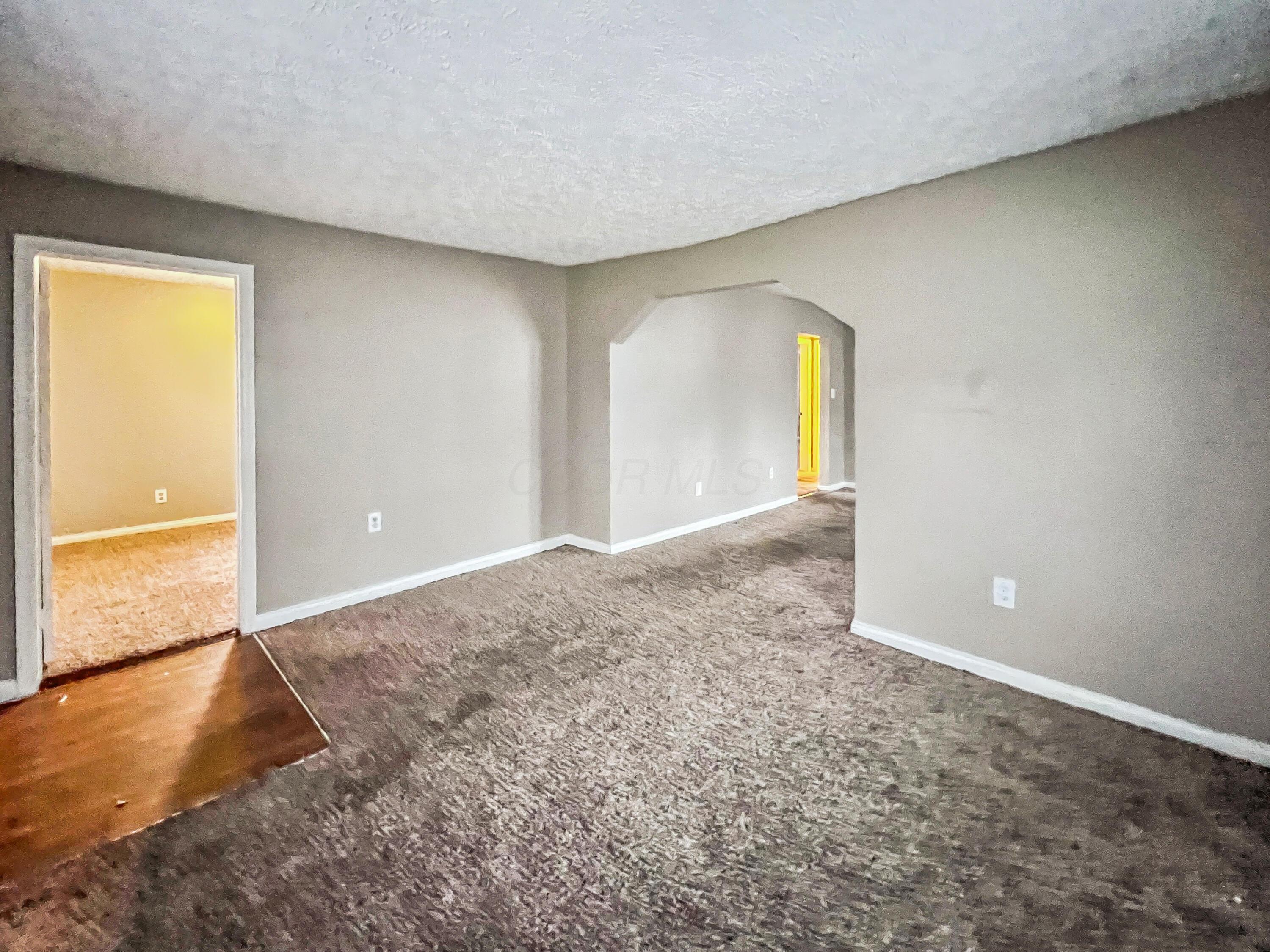 530 Pierce Avenue Property Photo 9