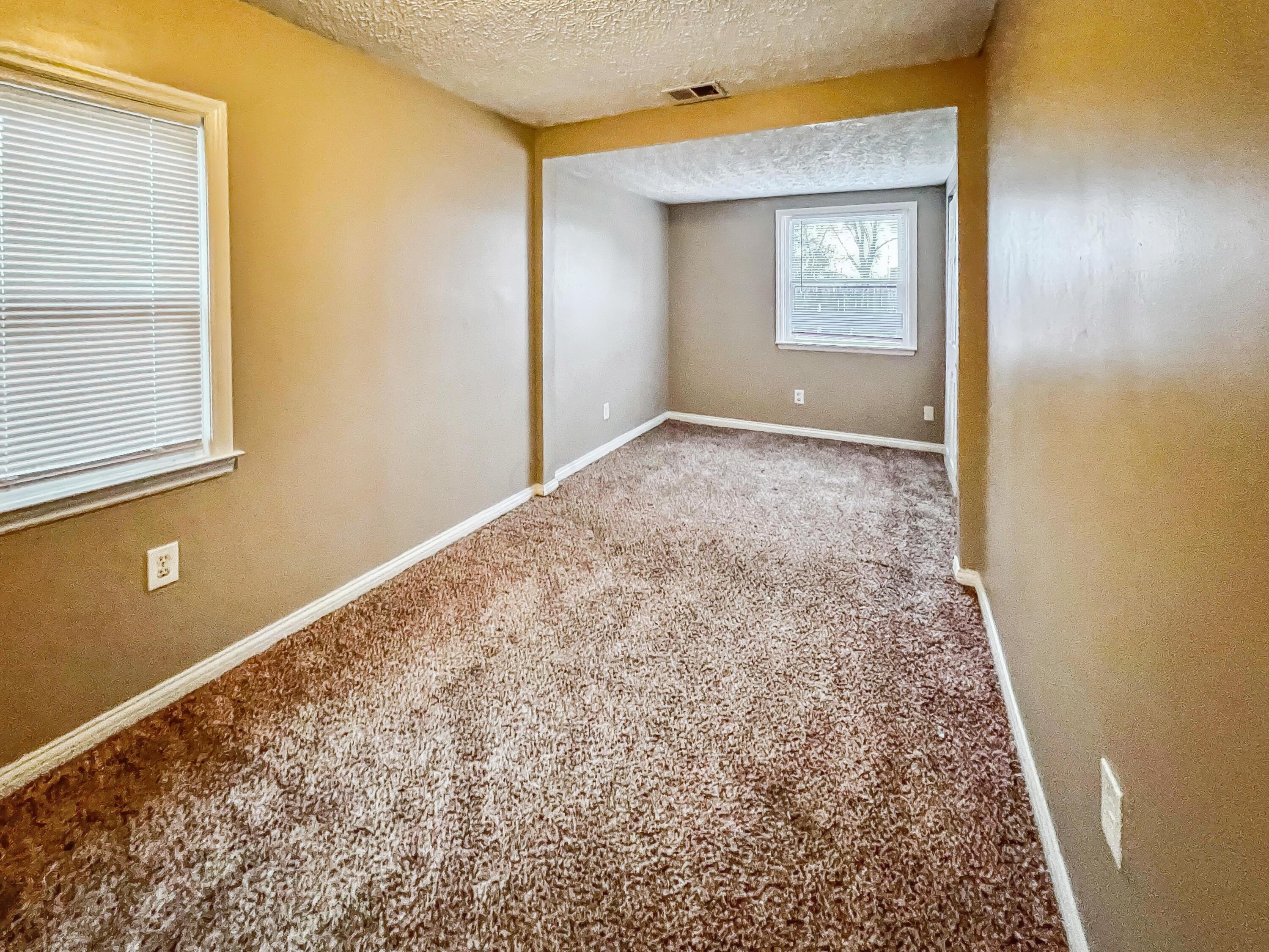 530 Pierce Avenue Property Photo 20