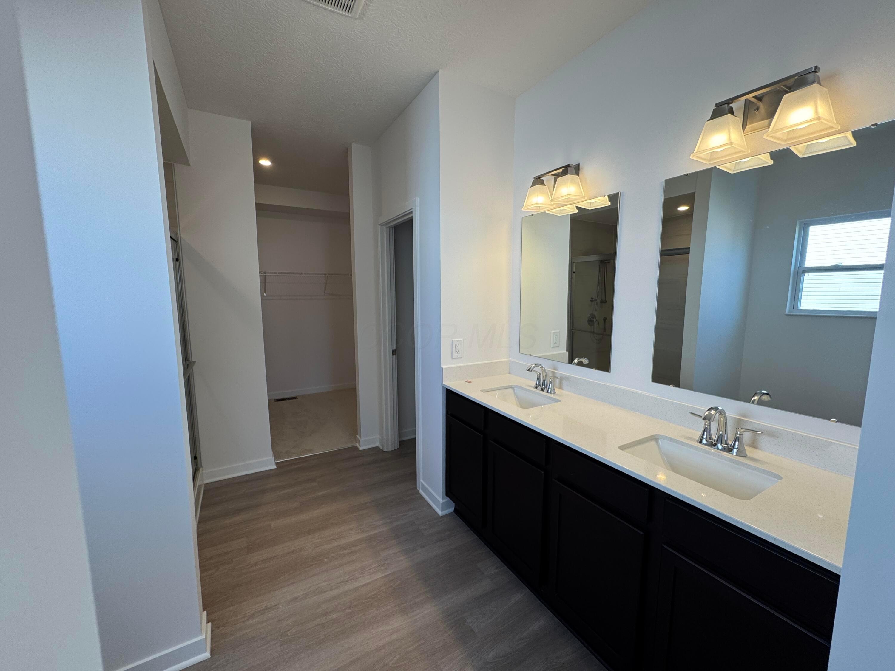 452 Creekside Drive Property Photo 14