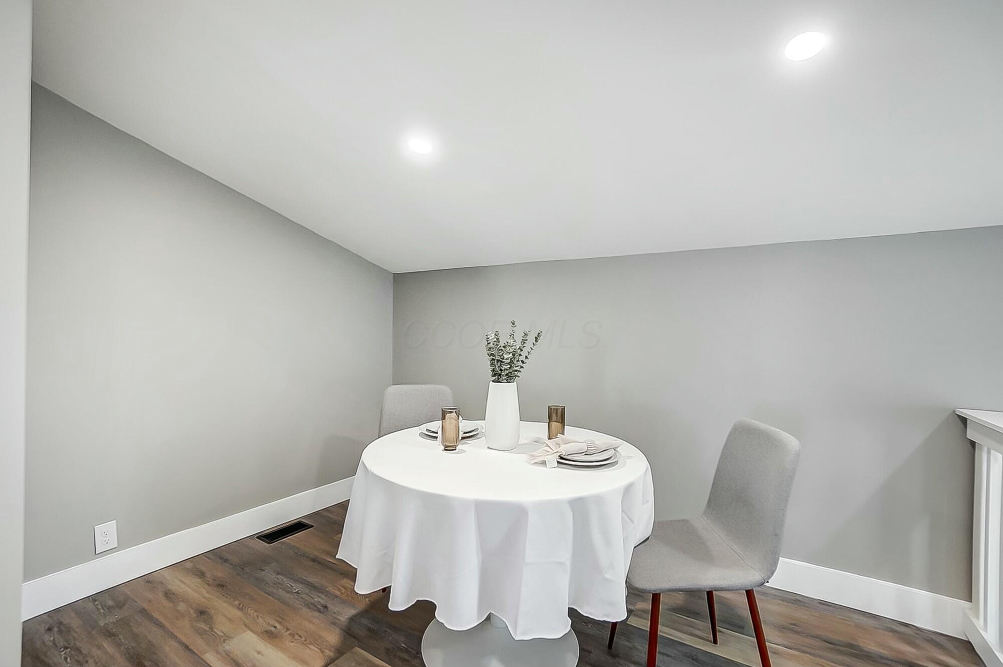 1418 Amherst Road Property Photo 15