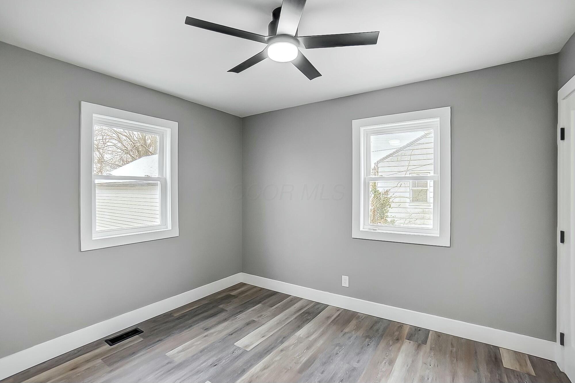 1418 Amherst Road Property Photo 18