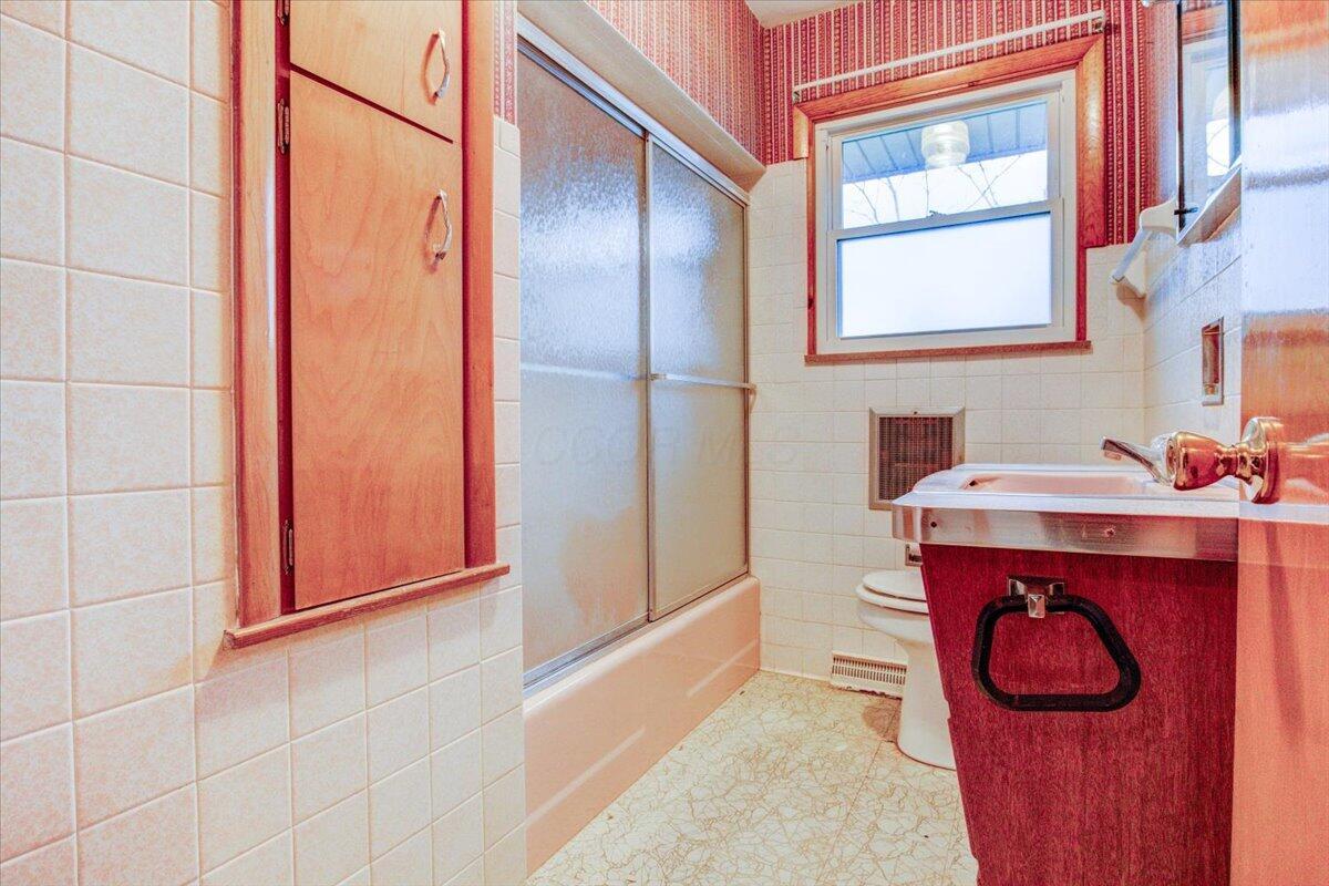 313 Rosewood Avenue Property Photo 20