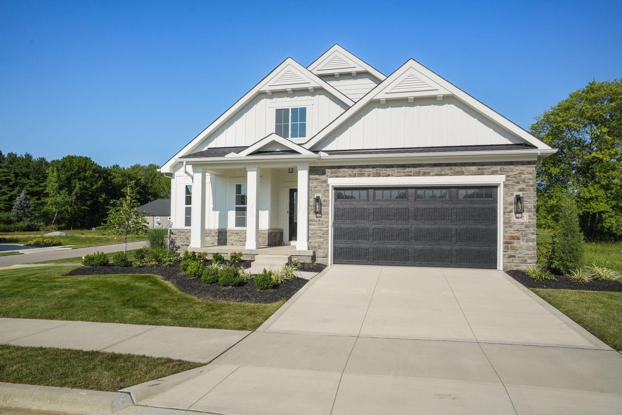 4172 Captains Circle Property Photo 1