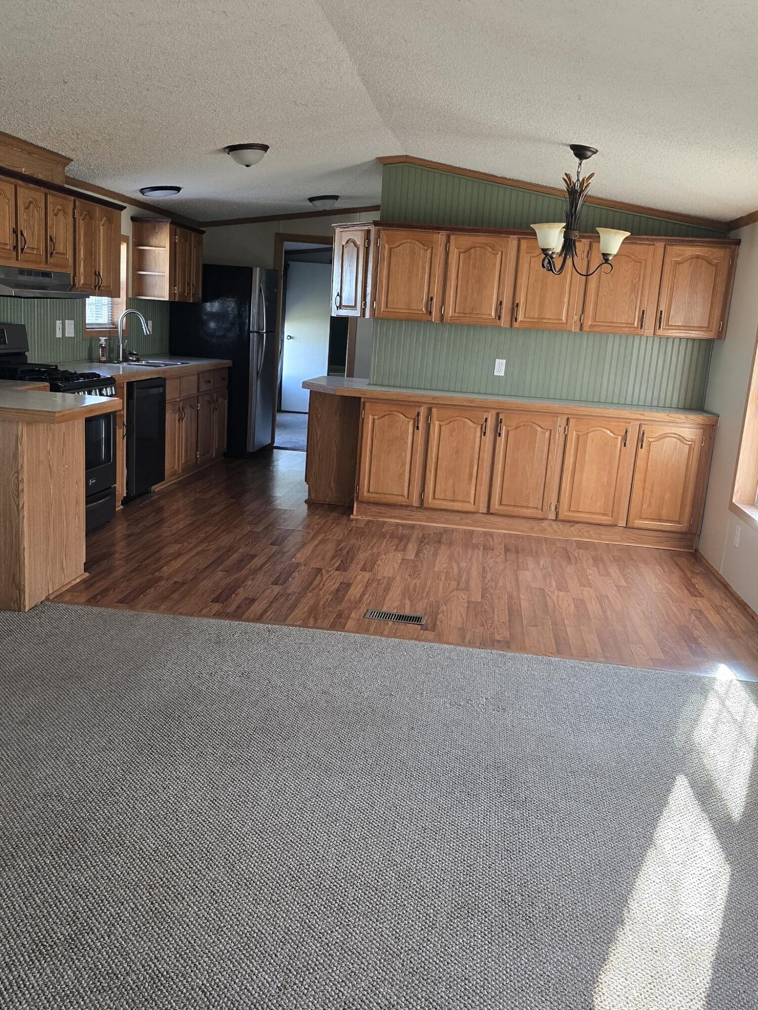 214 Estates Lane Lane Property Photo 16