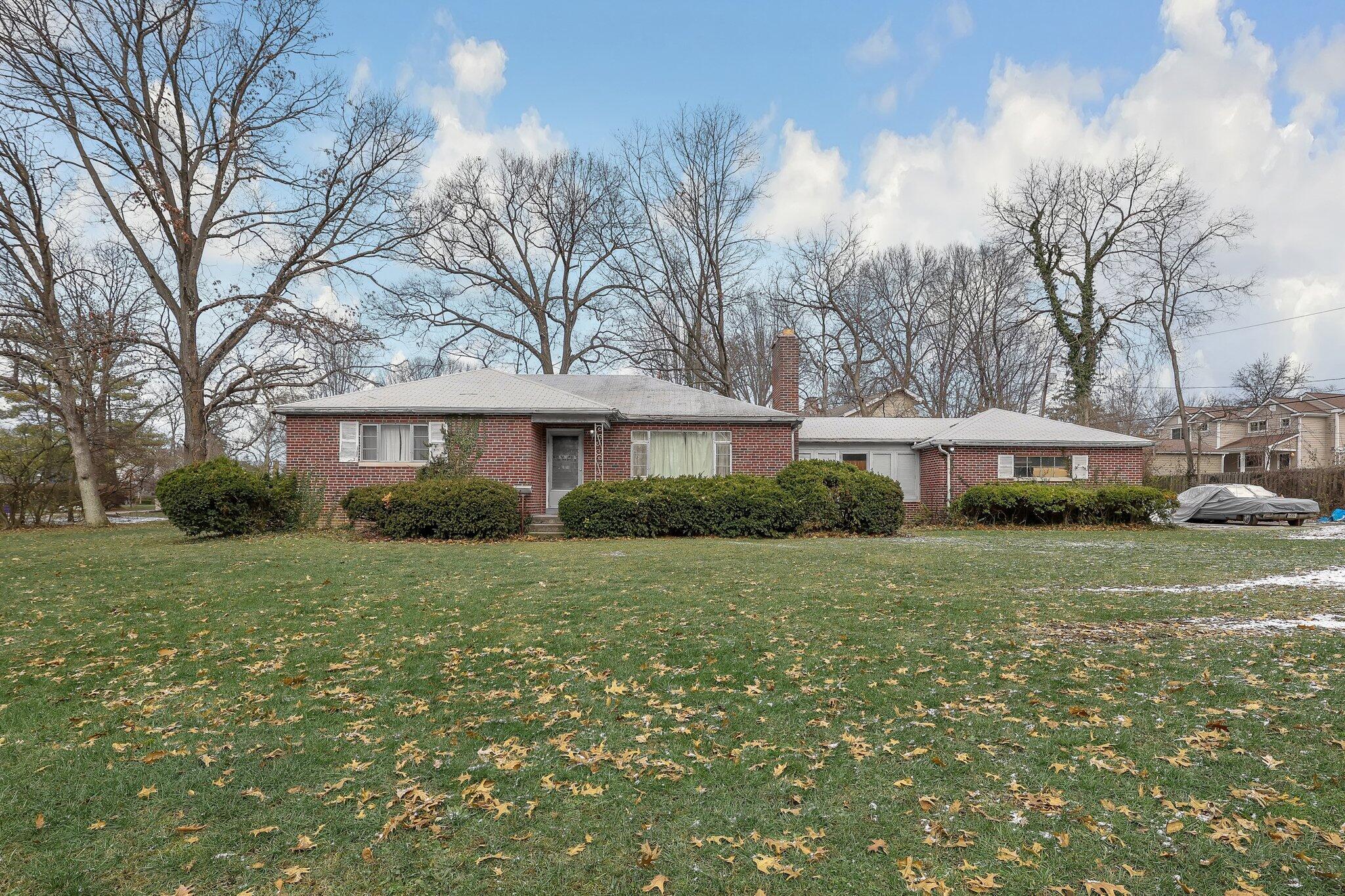 1956 Bluff Avenue Property Photo 1