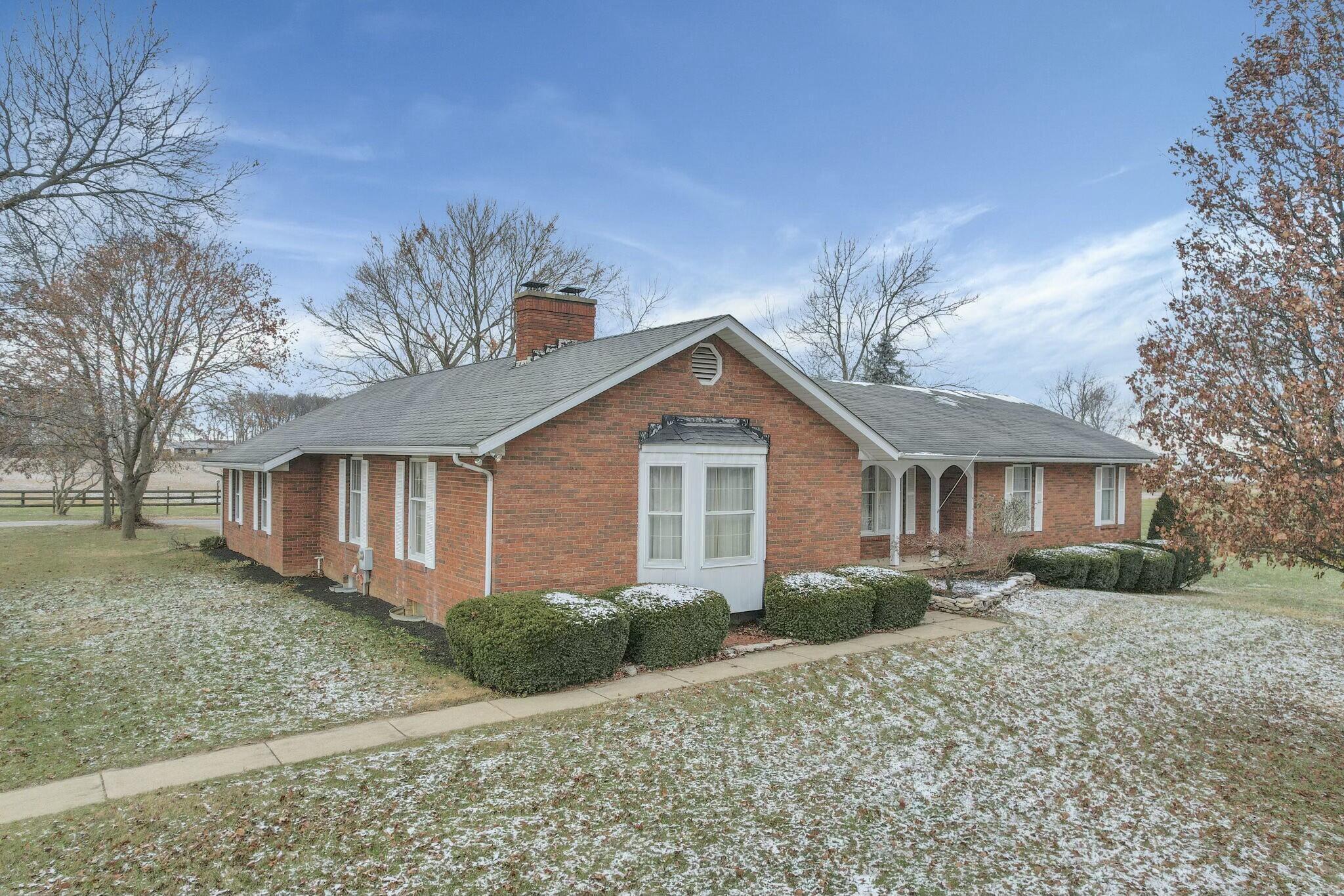 6015 Lithopolis Winchester Road Property Photo